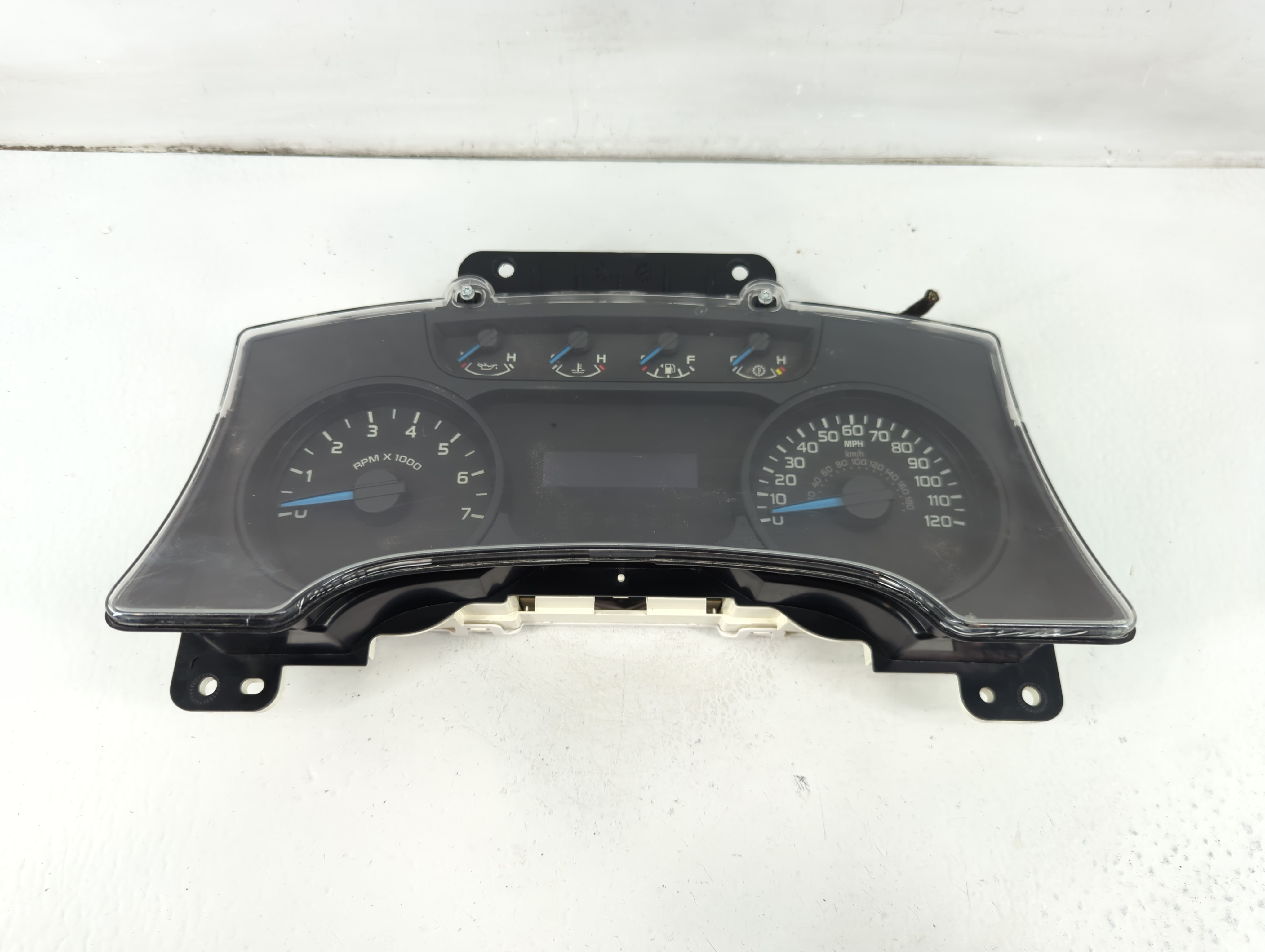 2014-2014 Ford F-150 Speedometer Instrument Cluster Gauges 1100924 - Oemusedautoparts1.com