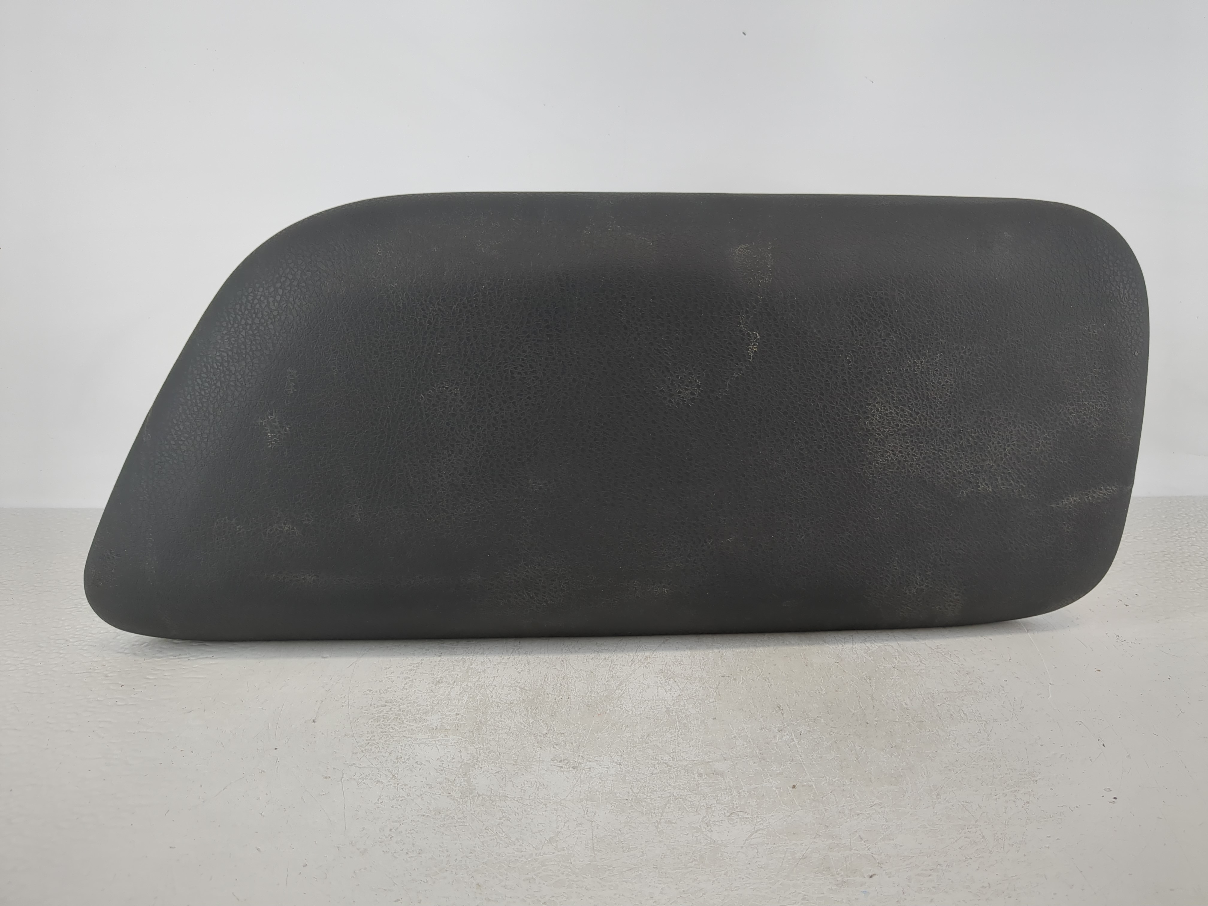 2018-2020 Toyota Camry Center Console Armrest Cover Lid Black 1100981 - Oemusedautoparts1.com