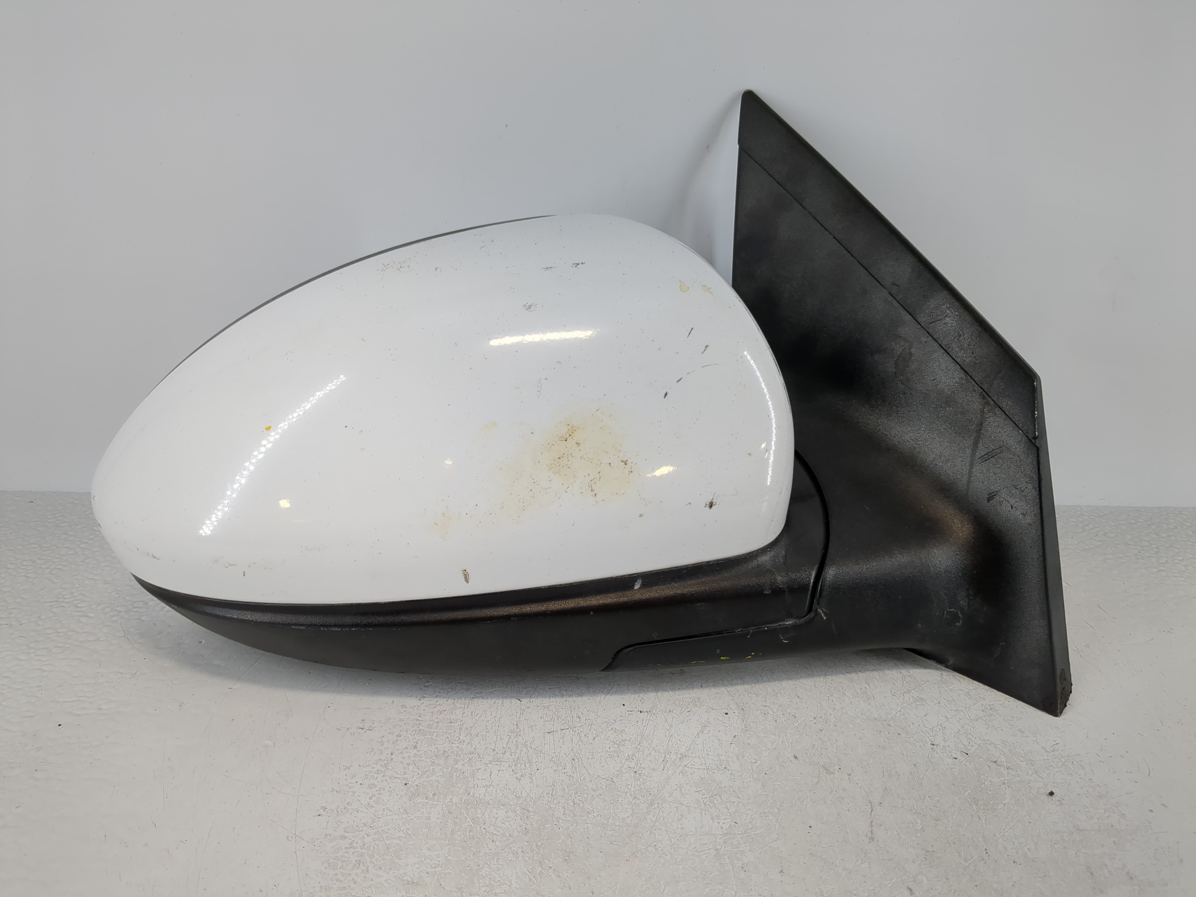 2011-2016 Chevrolet Cruze Passenger Right Side View Power Door Mirror 1100987 - Oemusedautoparts1.com
