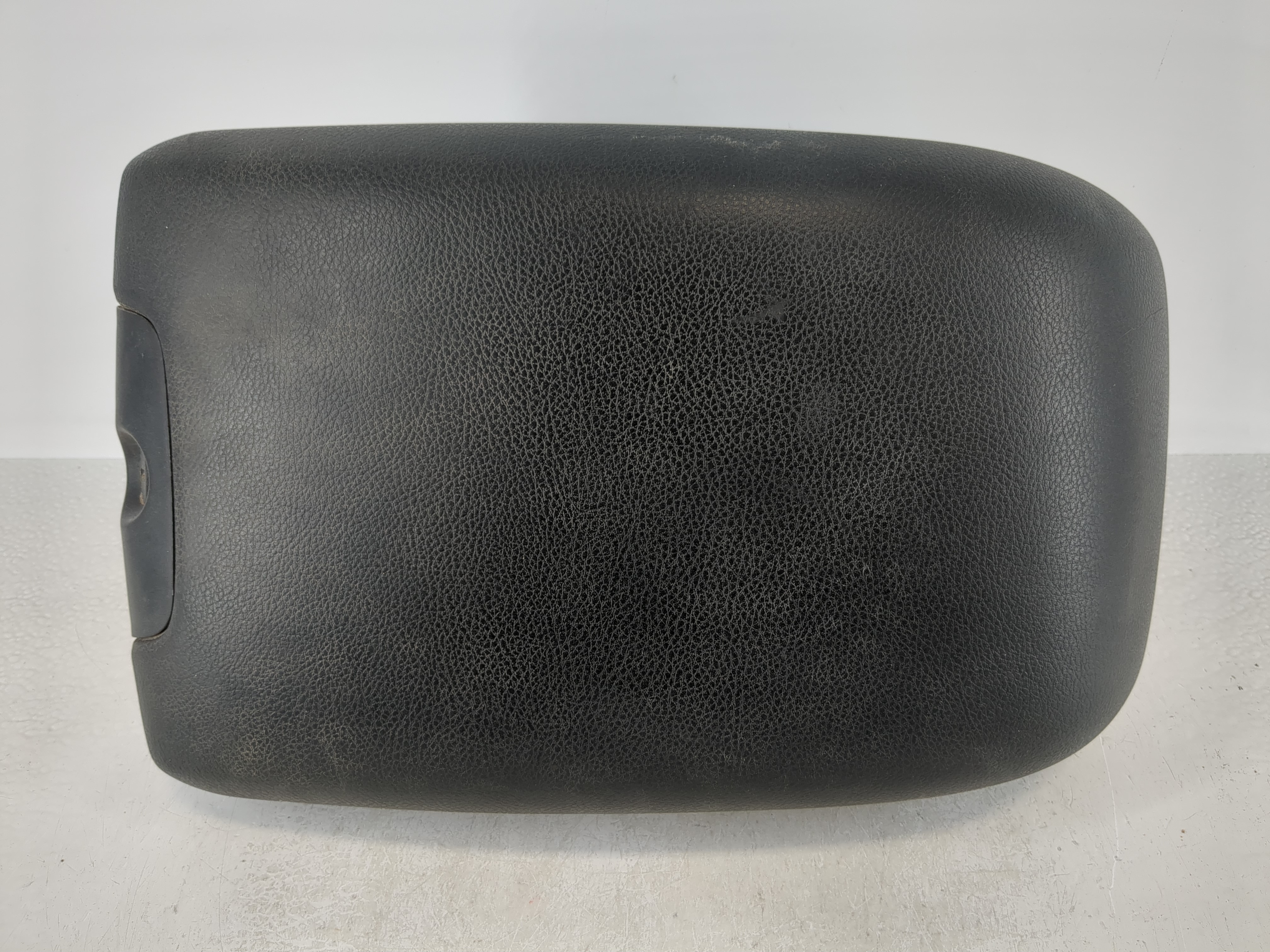 2011-2018 Jeep Wrangler Center Console Armrest Cover Lid Black 1101004 - Oemusedautoparts1.com