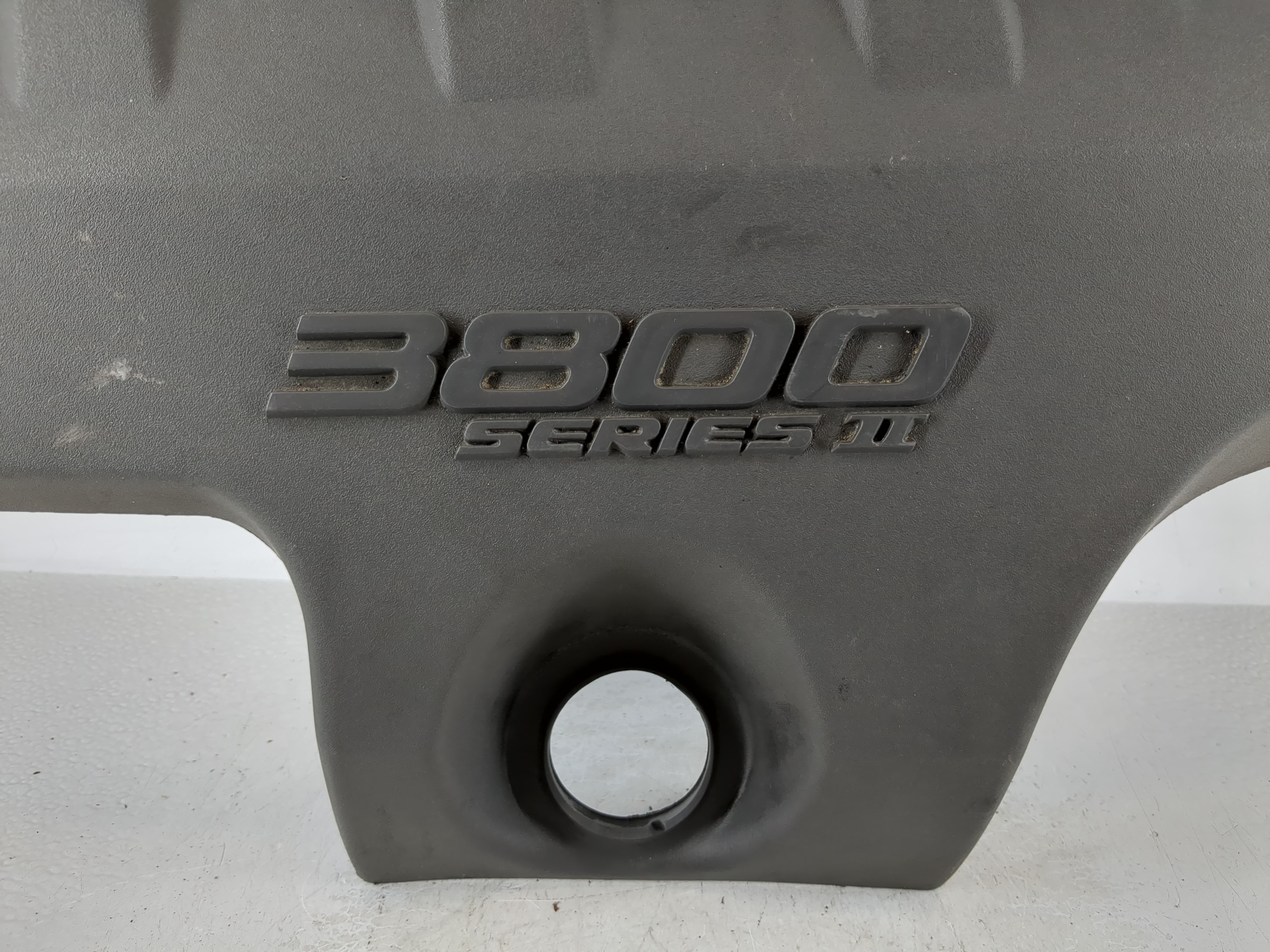 Picture of 2005 Chevrolet Impala Engine Cover Black 1101019