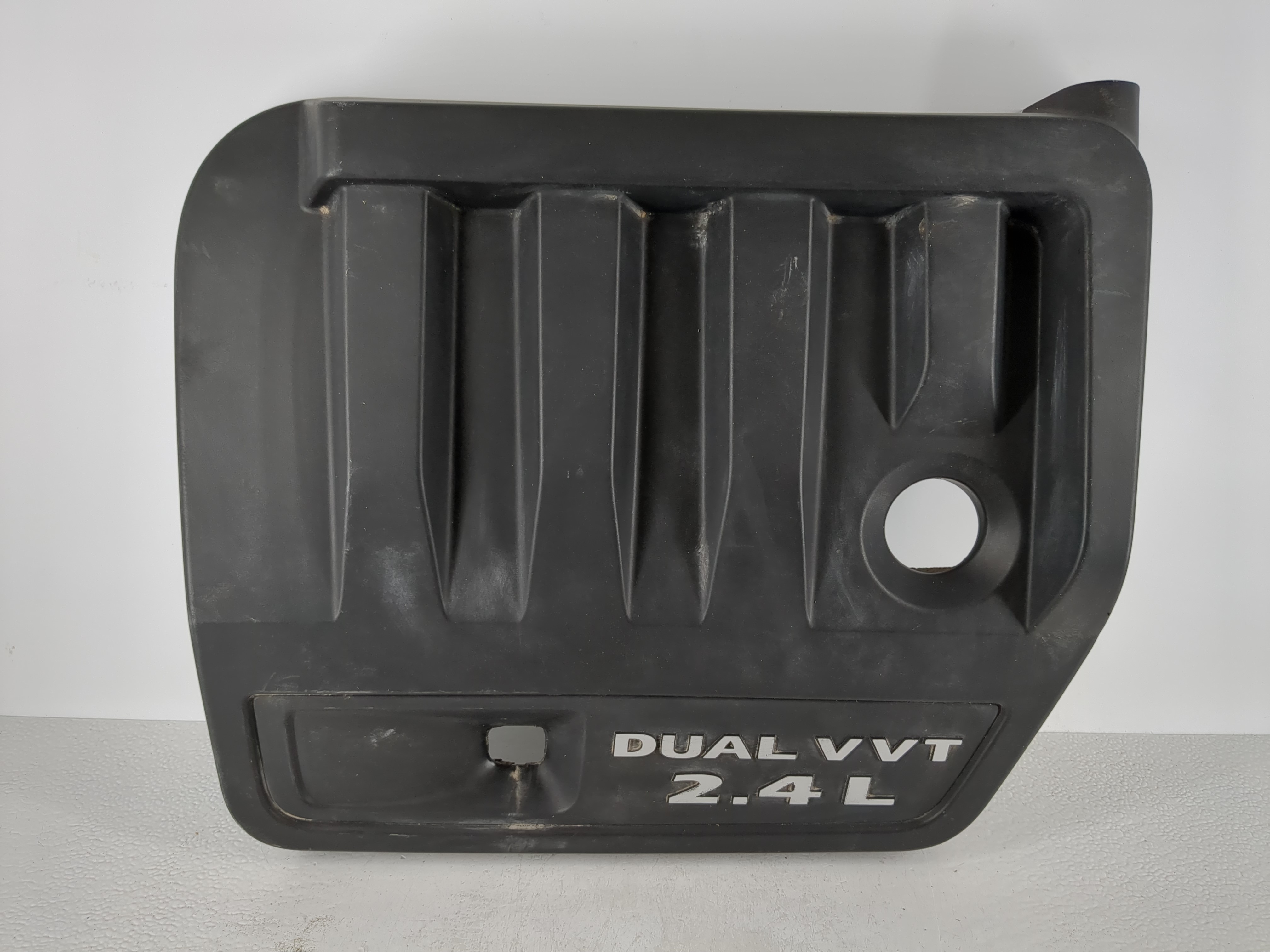 2012 Chrysler 200 Engine Cover 1101134 - Oemusedautoparts1.com