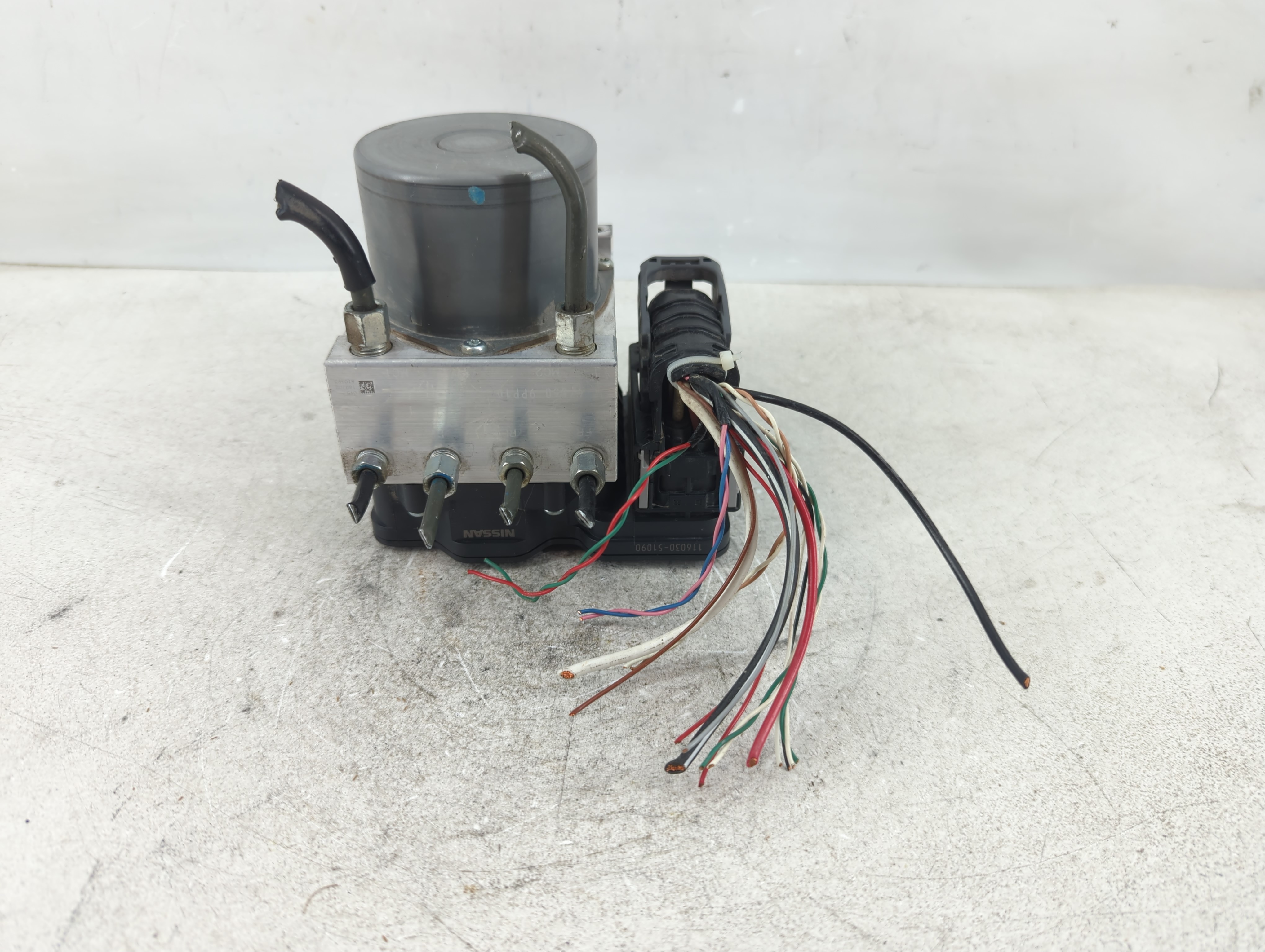 Chrysler Pacifica Abs Pump Control Module 1101137 - Oemusedautoparts1.com
