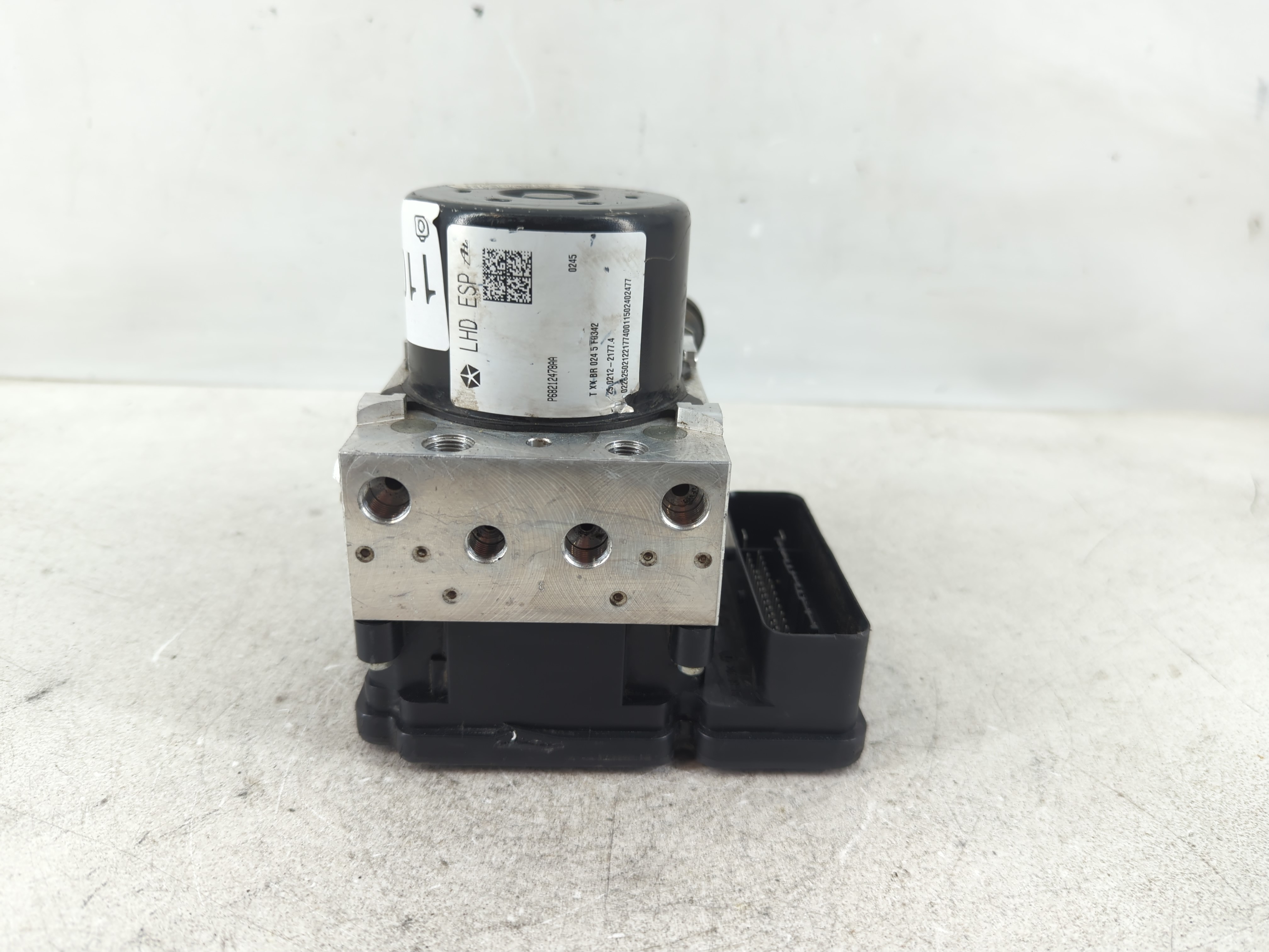 Jeep Compass Abs Pump Control Module 1101141 - Oemusedautoparts1.com