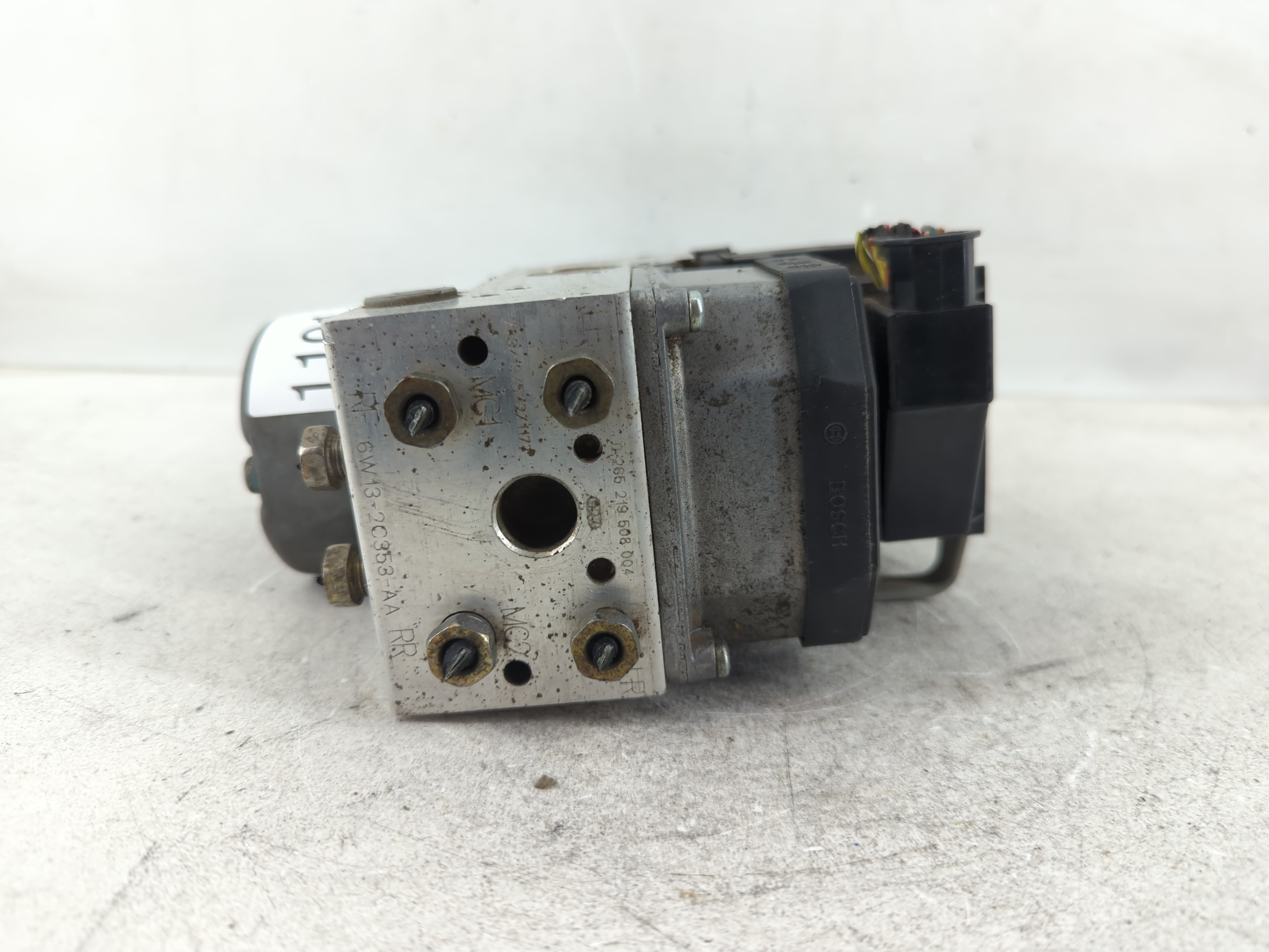 2006-2008 Lincoln Town Car Abs Pump Control Module 1101144 - Oemusedautoparts1.com