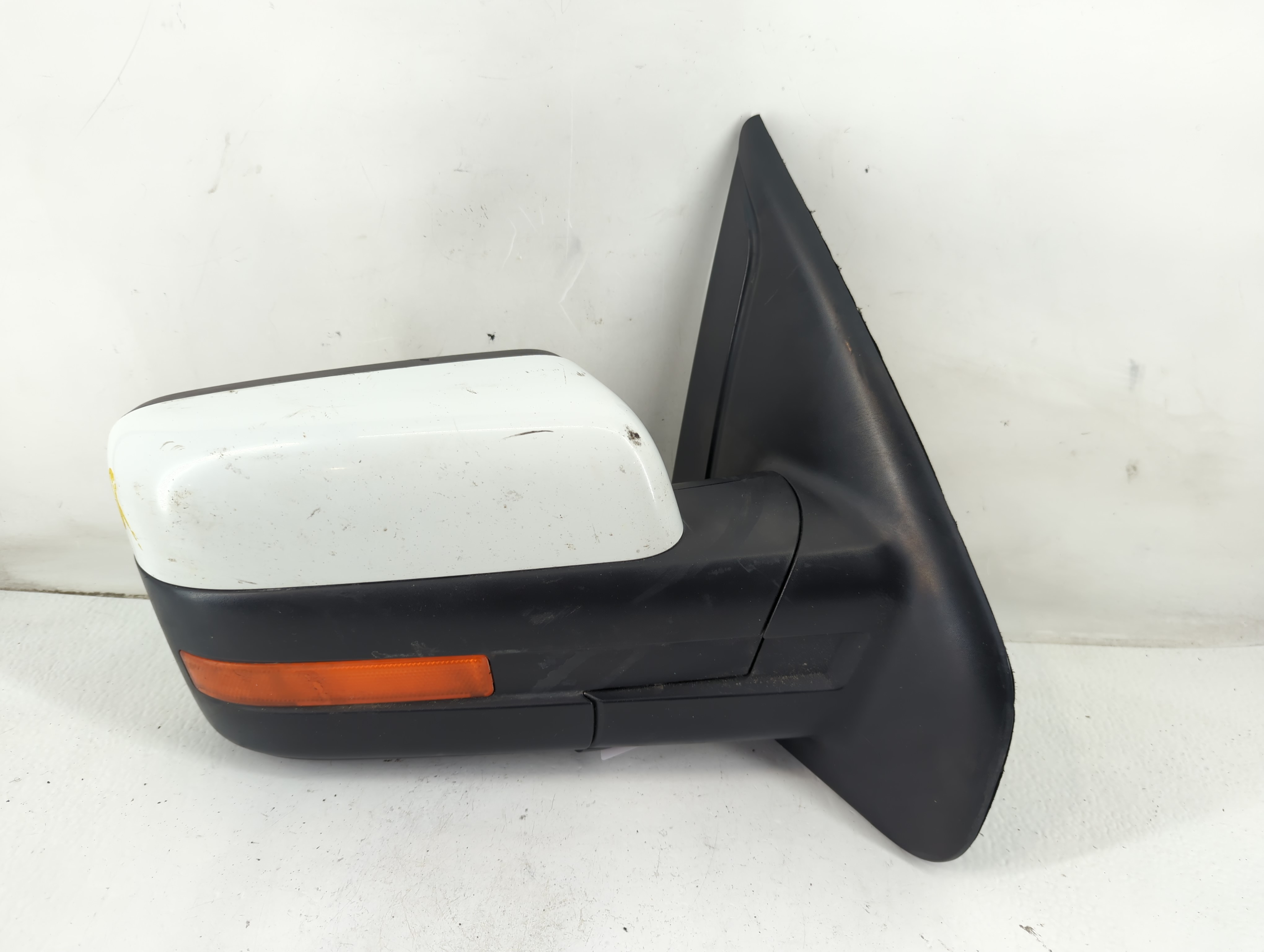 2011-2014 Ford F-150 Passenger Right Side View Power Door Mirror White 1101150 - Oemusedautoparts1.com