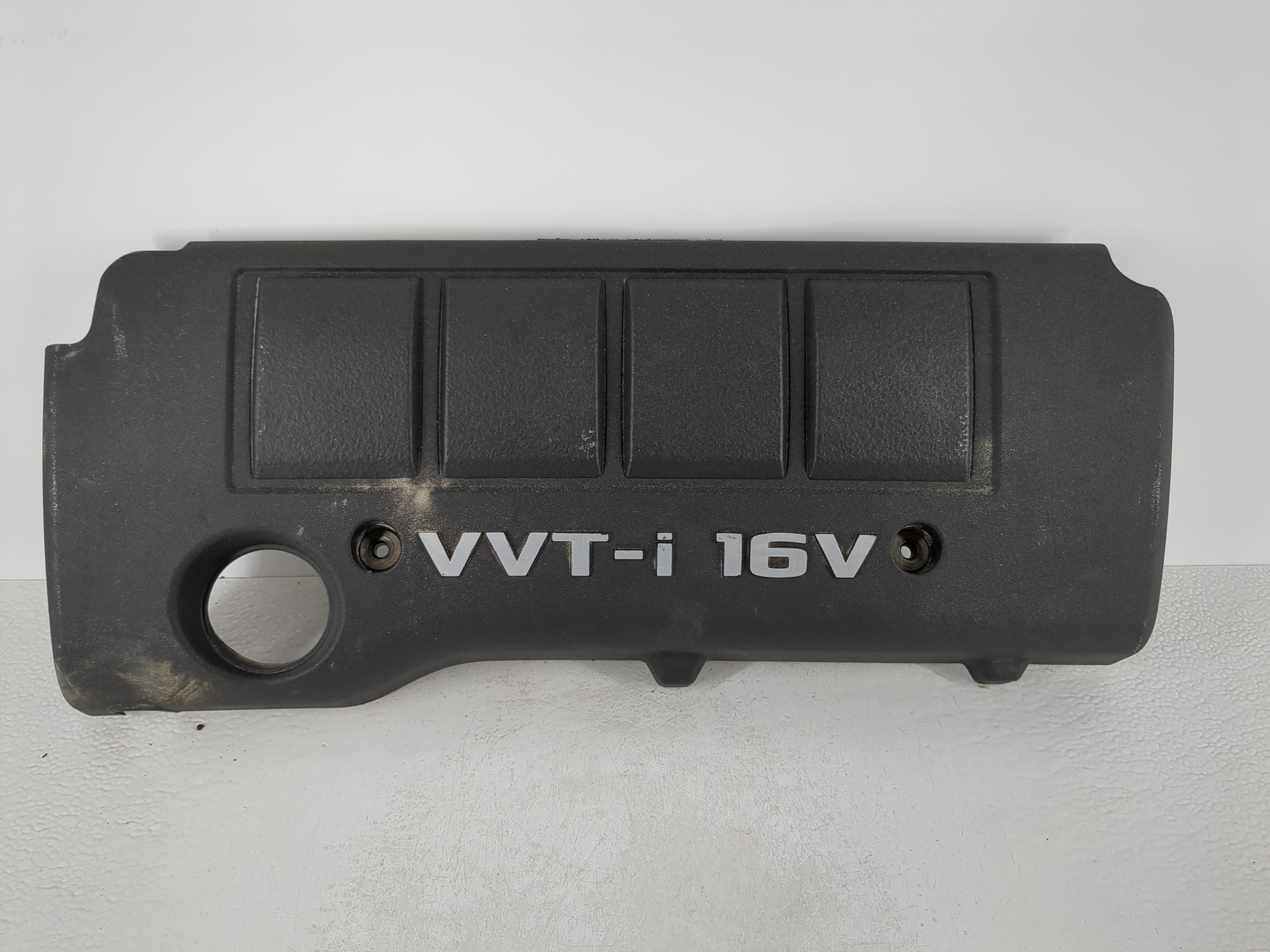 Picture of 2009 Toyota Matrix Engine Cover 1101185