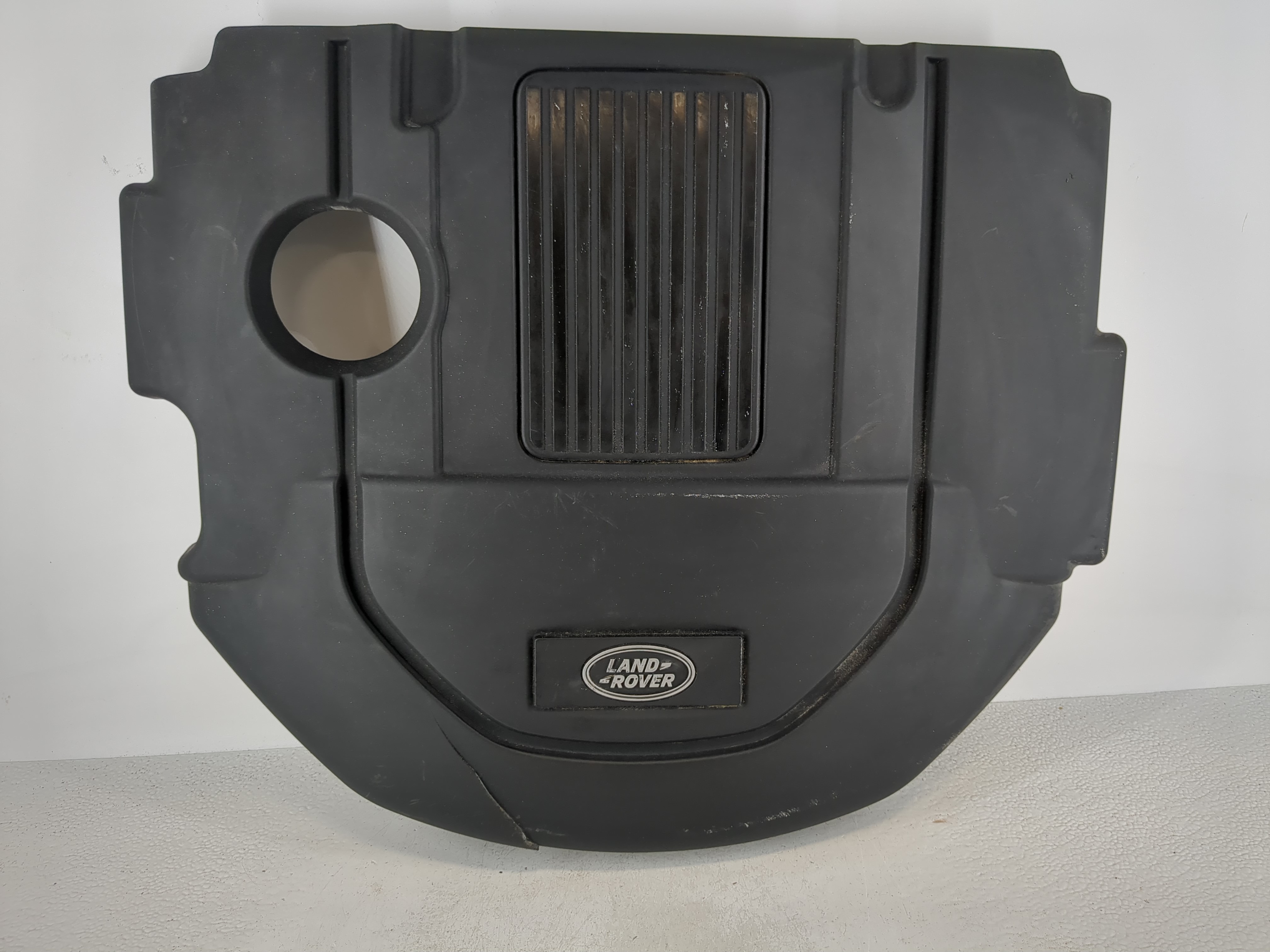 2017 Land Rover Range Rover Sport Engine Cover 1101191 - Oemusedautoparts1.com