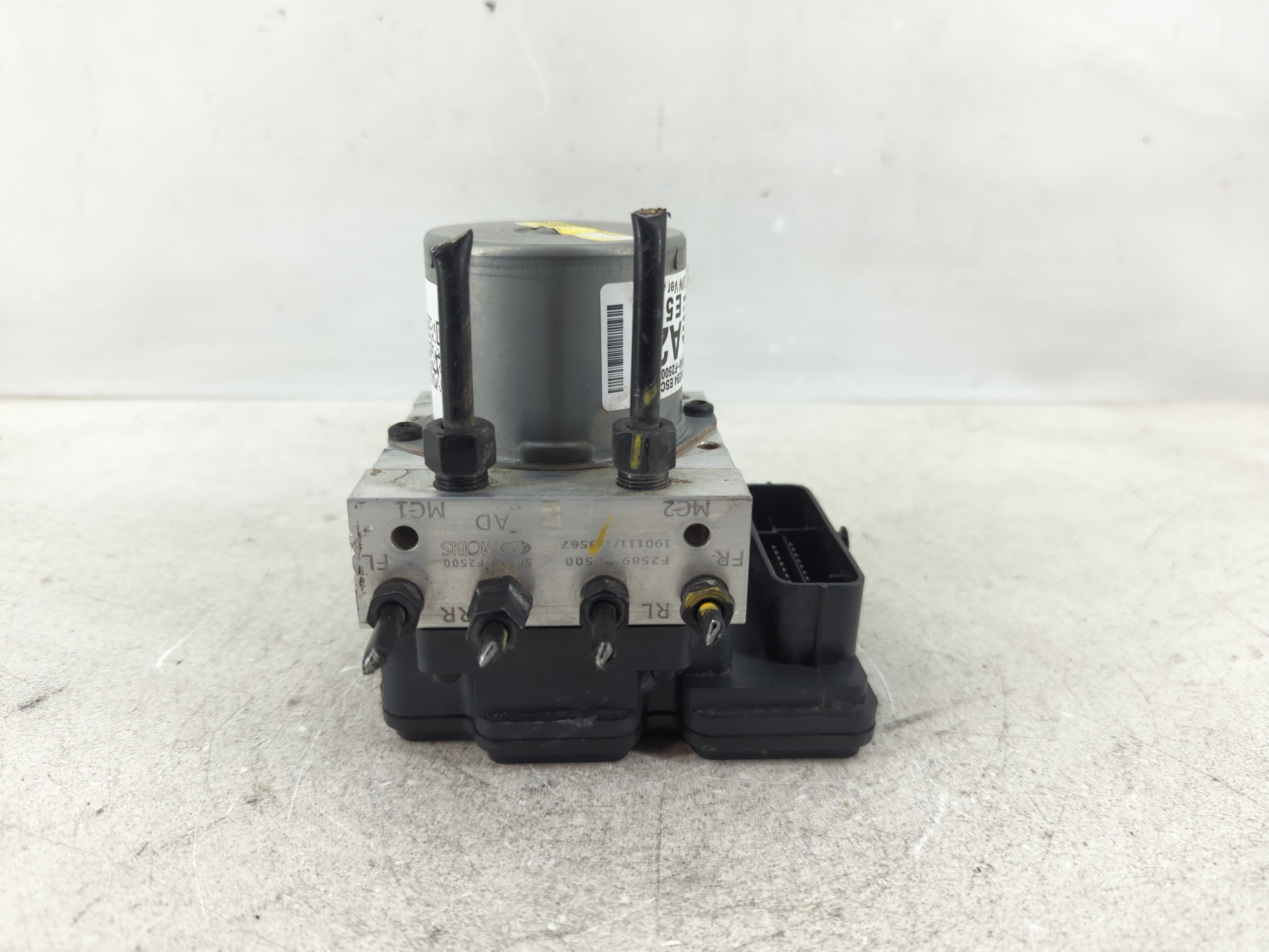 Picture of 2017-2019 Hyundai Elantra Abs Pump Control Module 1101197