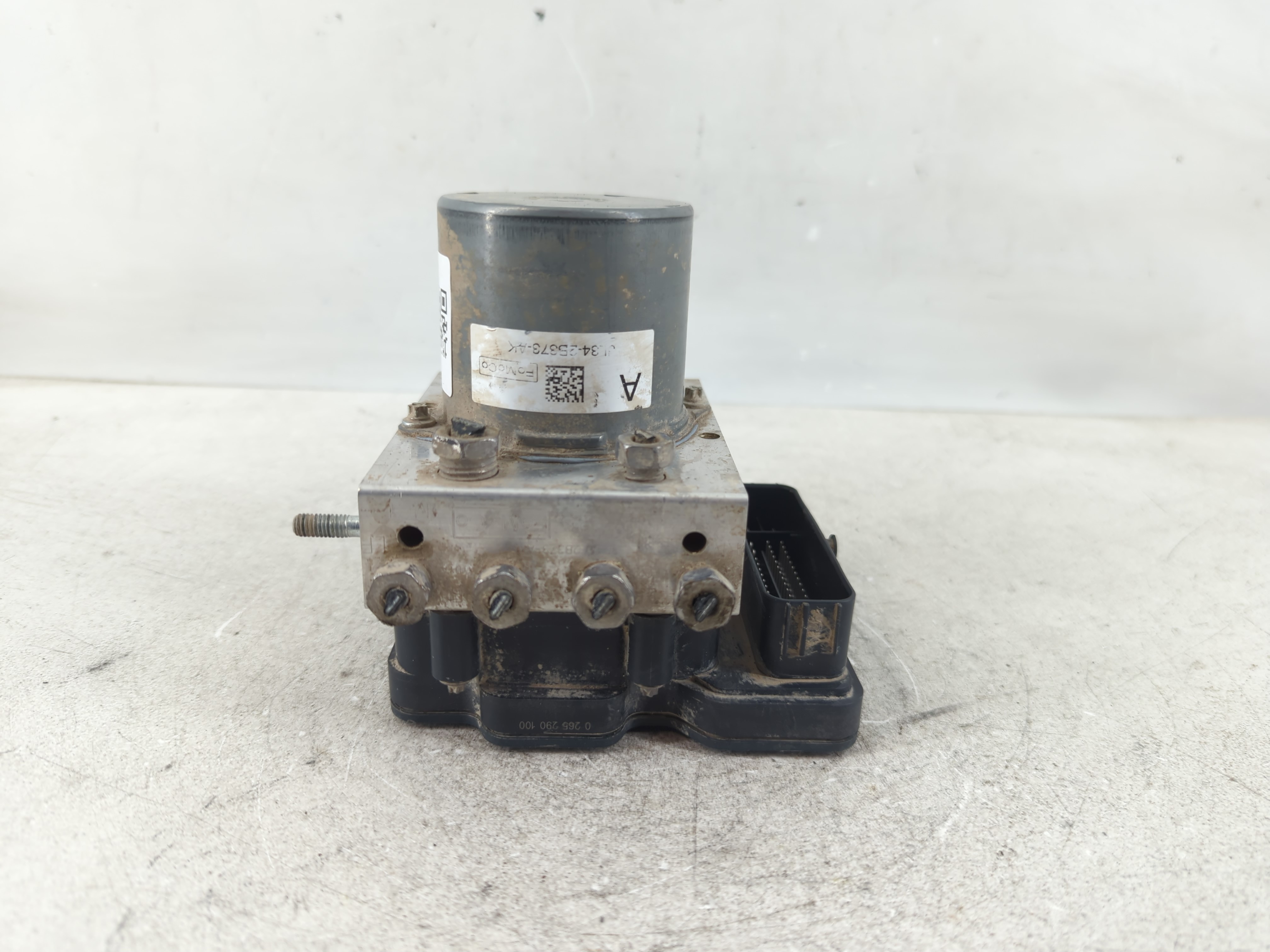 2018-2018 Ford F-150 Abs Pump Control Module 1101199 - Oemusedautoparts1.com