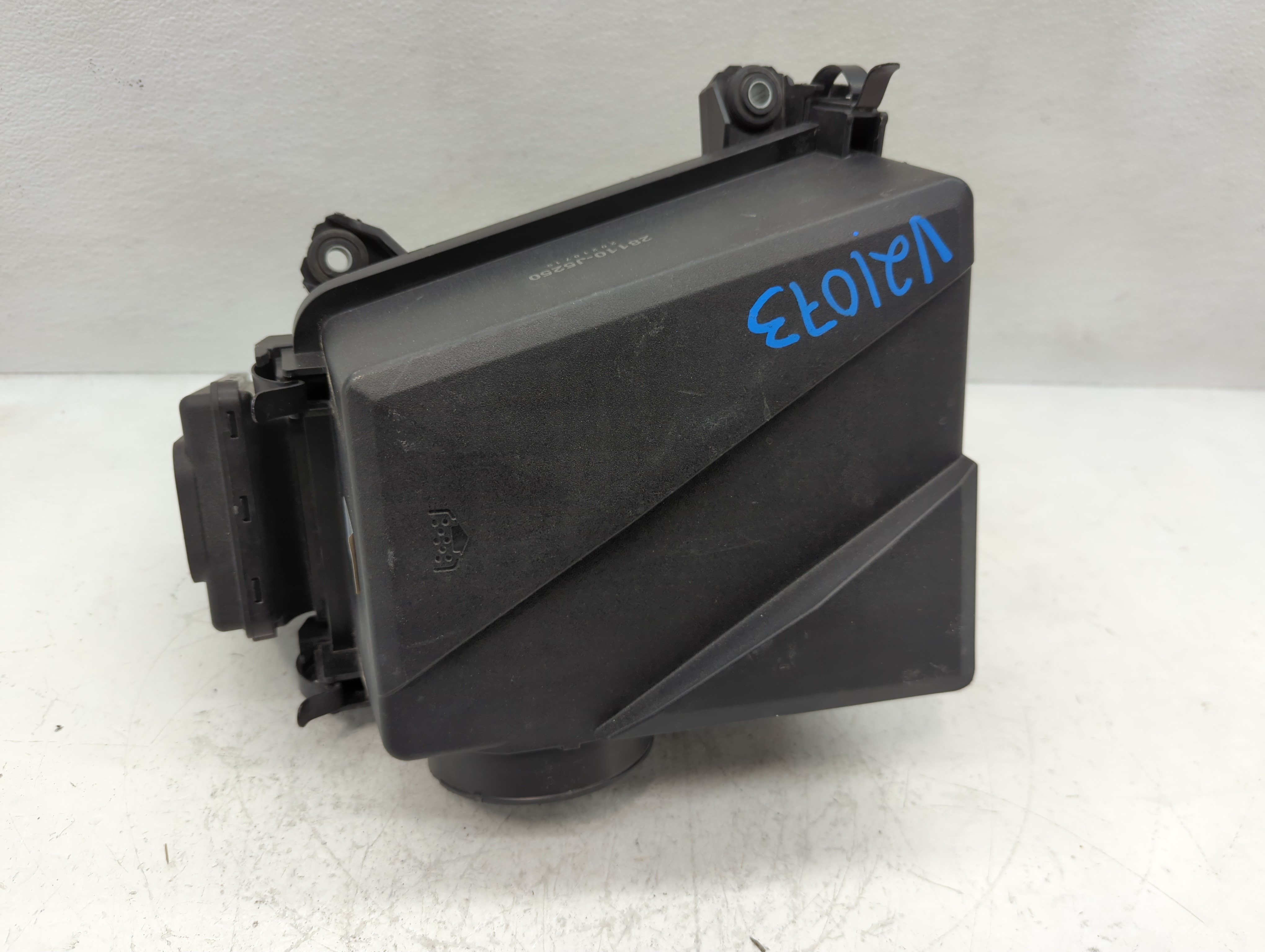 2022 Kia Stinger Air Cleaner Intake-duct Hose Tube 1101218 - Oemusedautoparts1.com