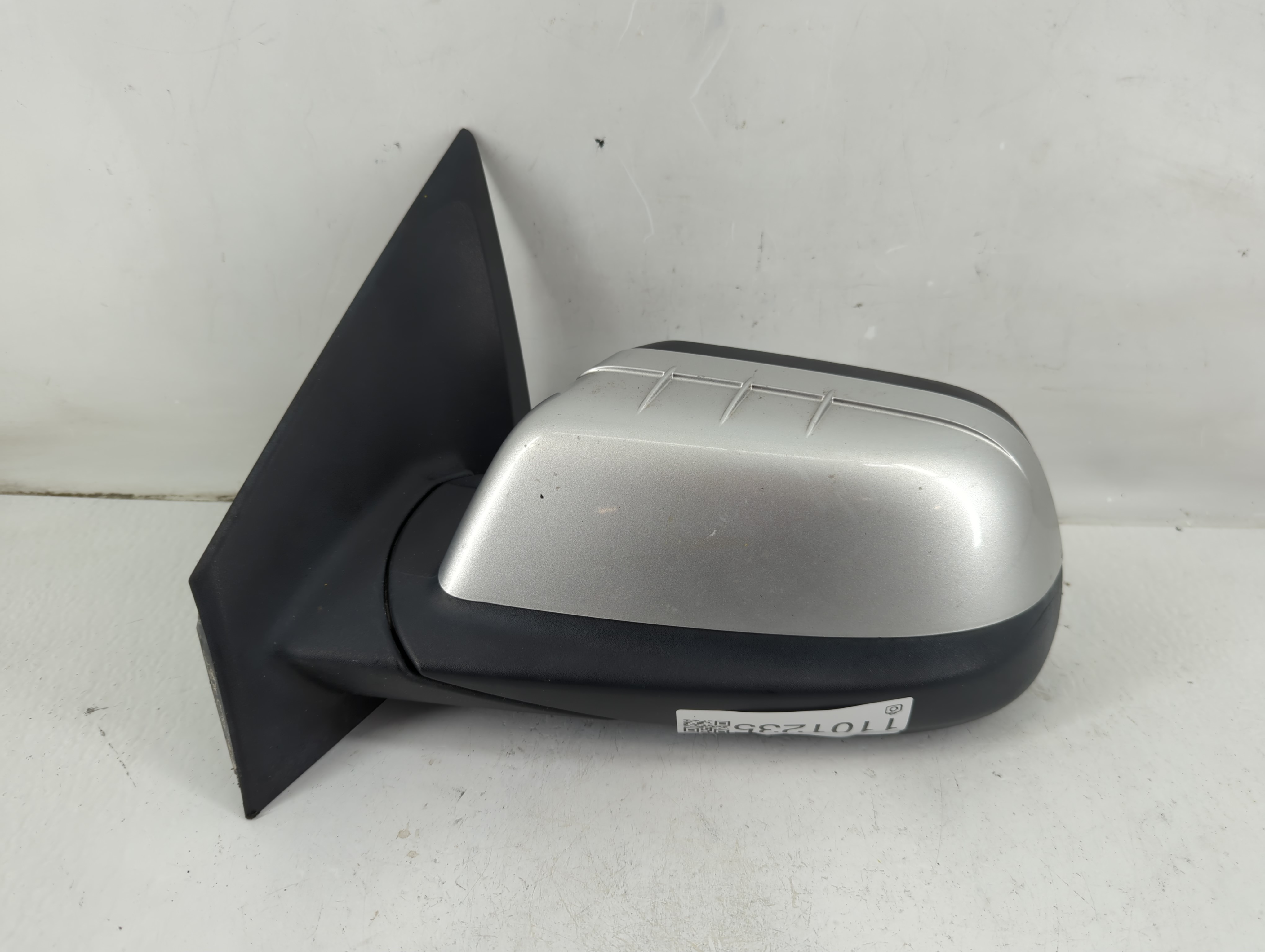 2011-2014 Ford Edge Driver Left Side View Power Door Mirror Silver 1101235 - Oemusedautoparts1.com