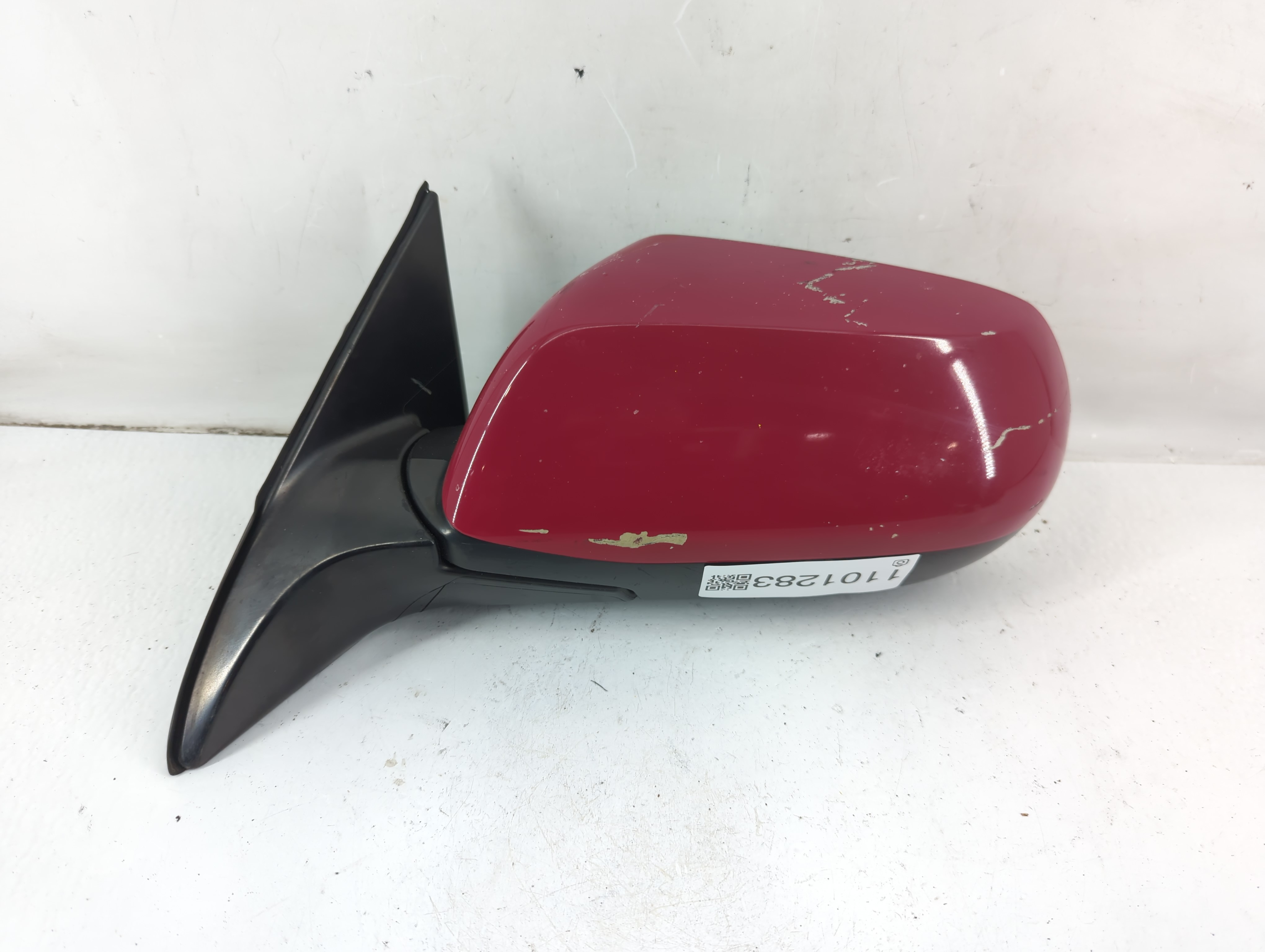 2018 Honda Hr-v Driver Left Side View Power Door Mirror Red 1101283 - Oemusedautoparts1.com