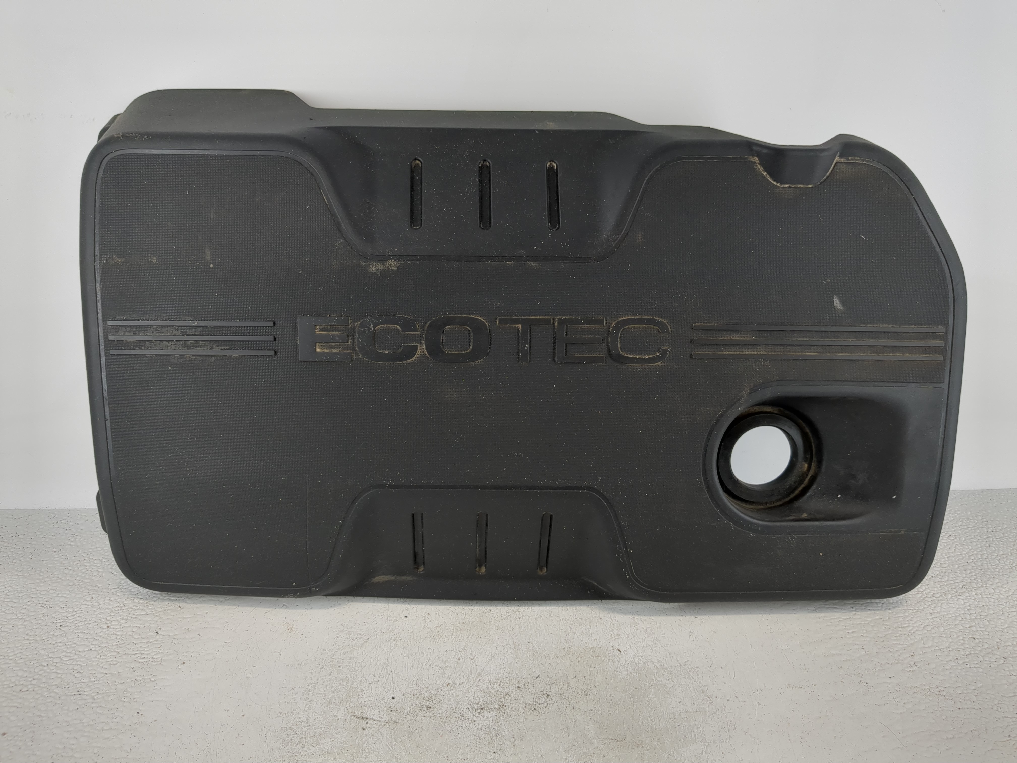 2016 Gmc Terrain Engine Cover 1101291 - Oemusedautoparts1.com
