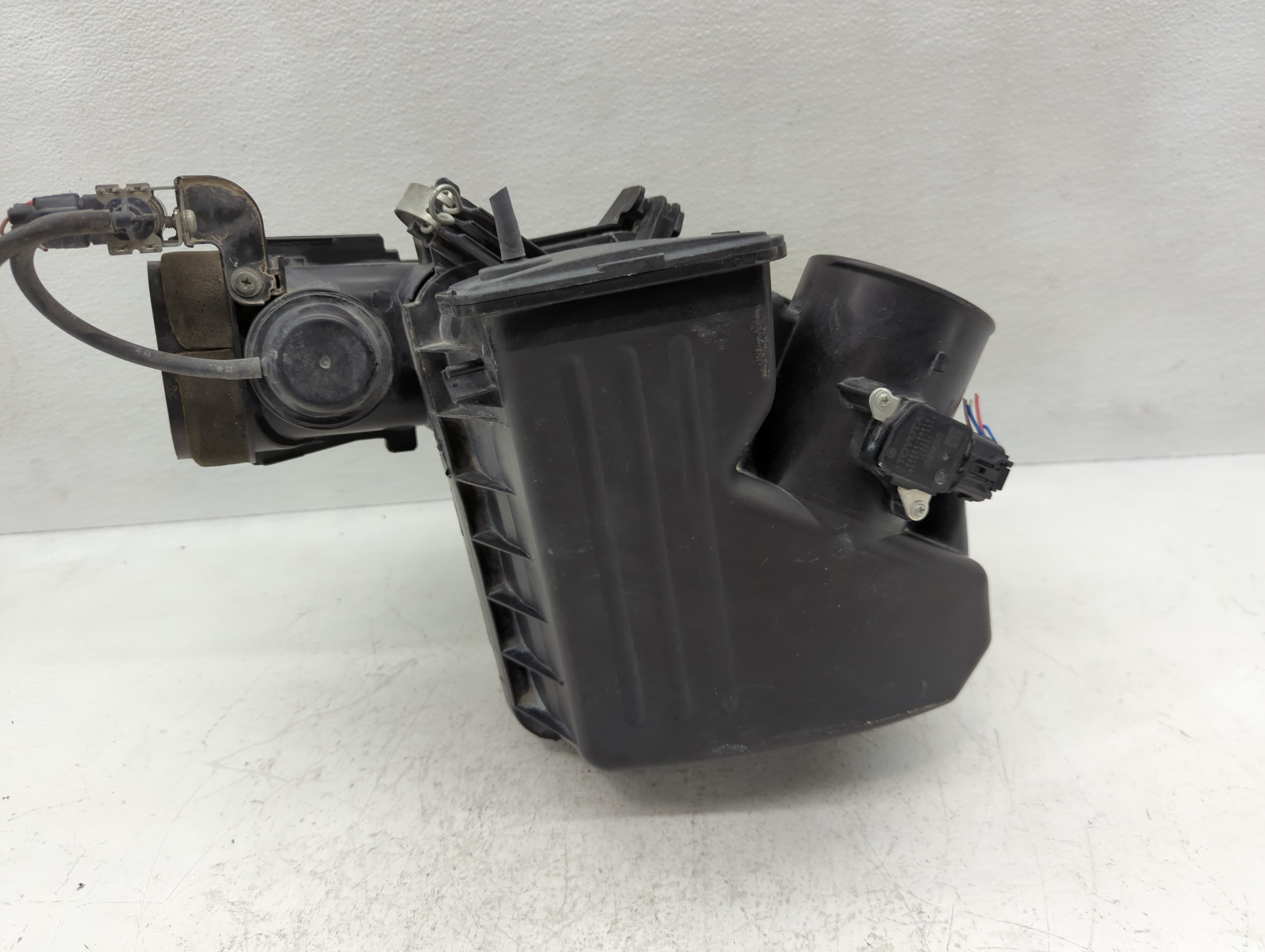 Picture of 2009-2016 Toyota Venza Air Cleaner Intake-duct Hose Tube 1101322