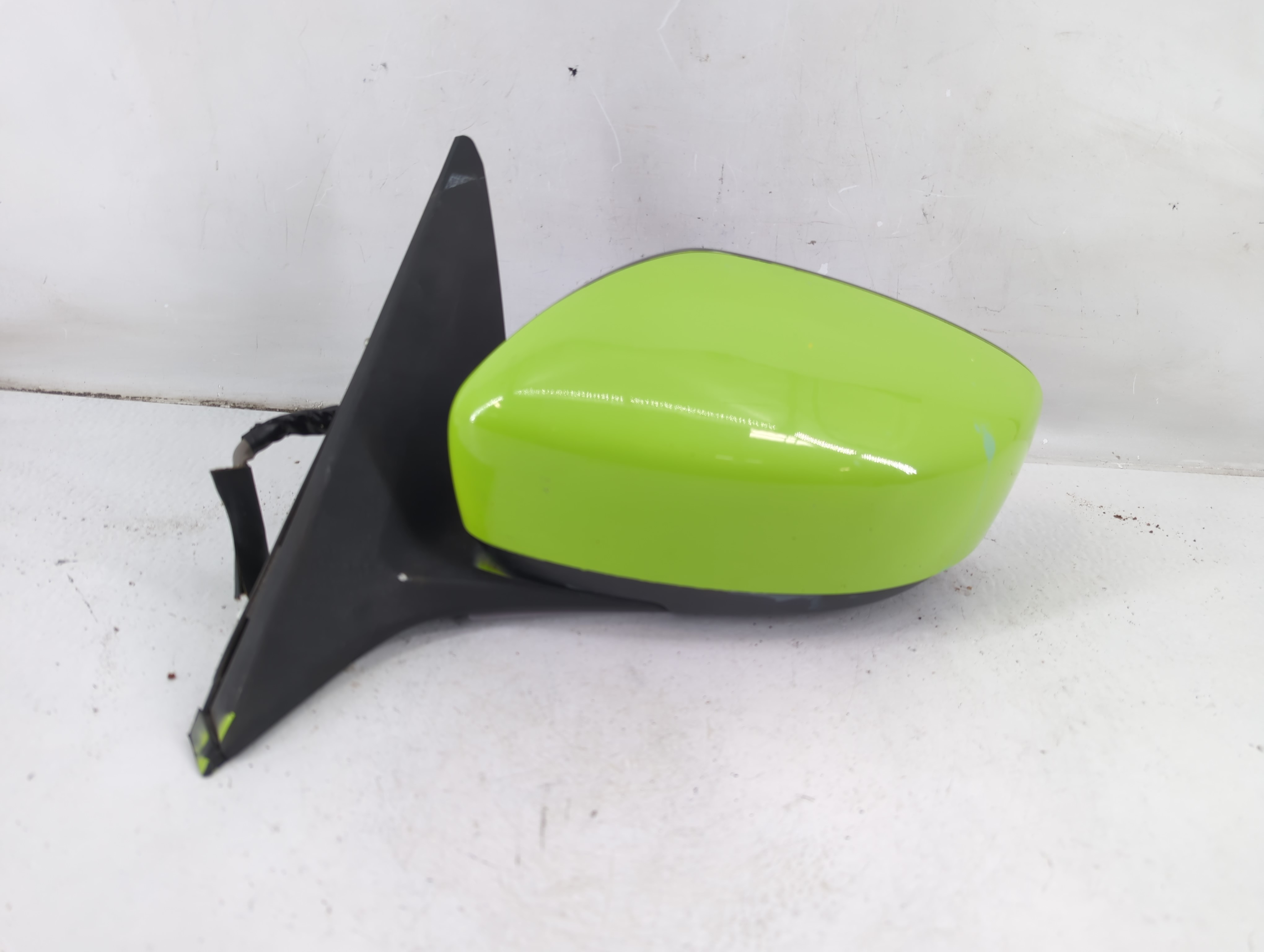 2008-2013 Infiniti G37 Driver Left Side View Power Door Mirror Green 1101327 - Oemusedautoparts1.com