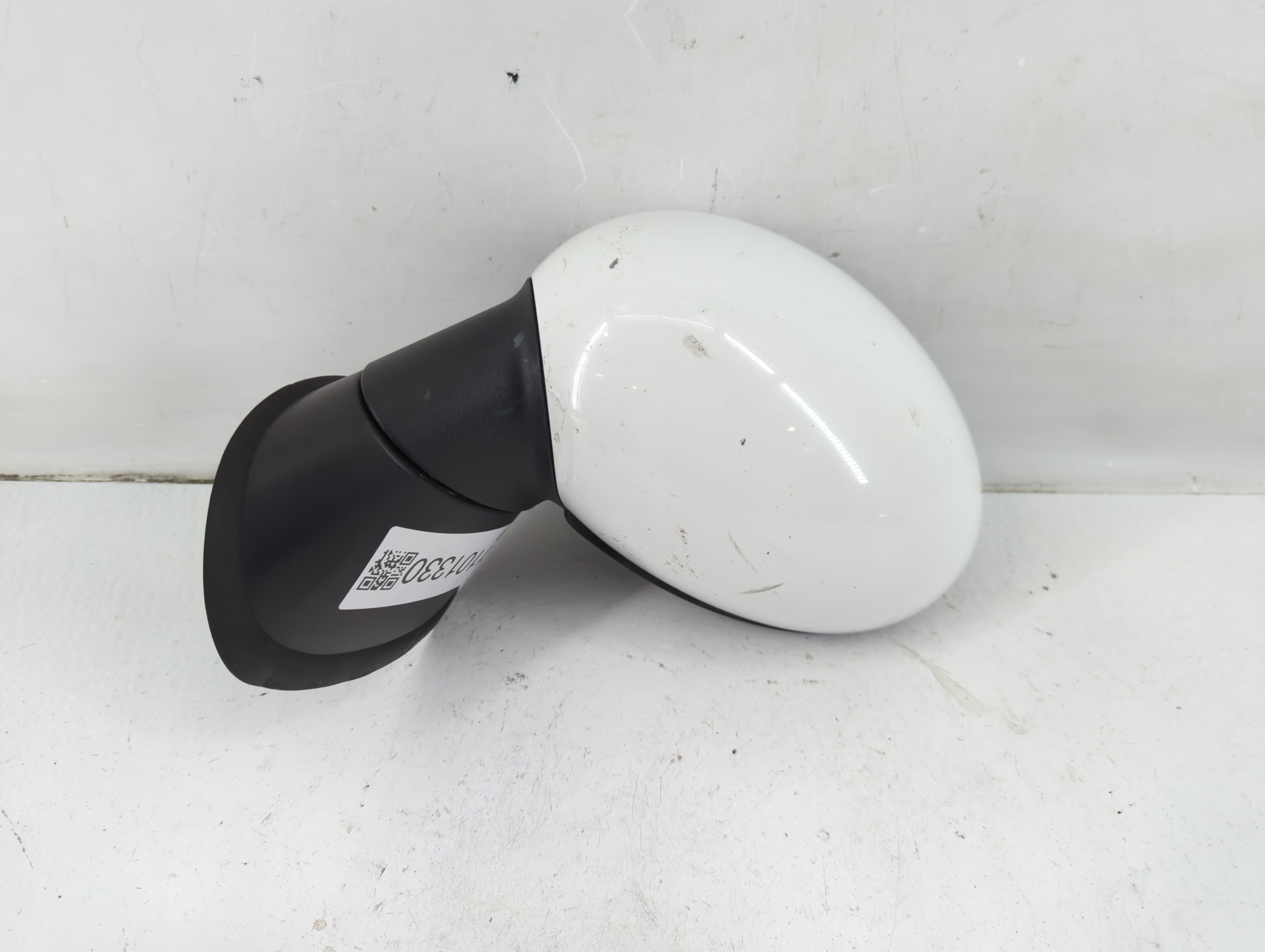 2013-2016 Mini Cooper Countryman Driver Left Side View Power Door Mirror 1101330 - Oemusedautoparts1.com
