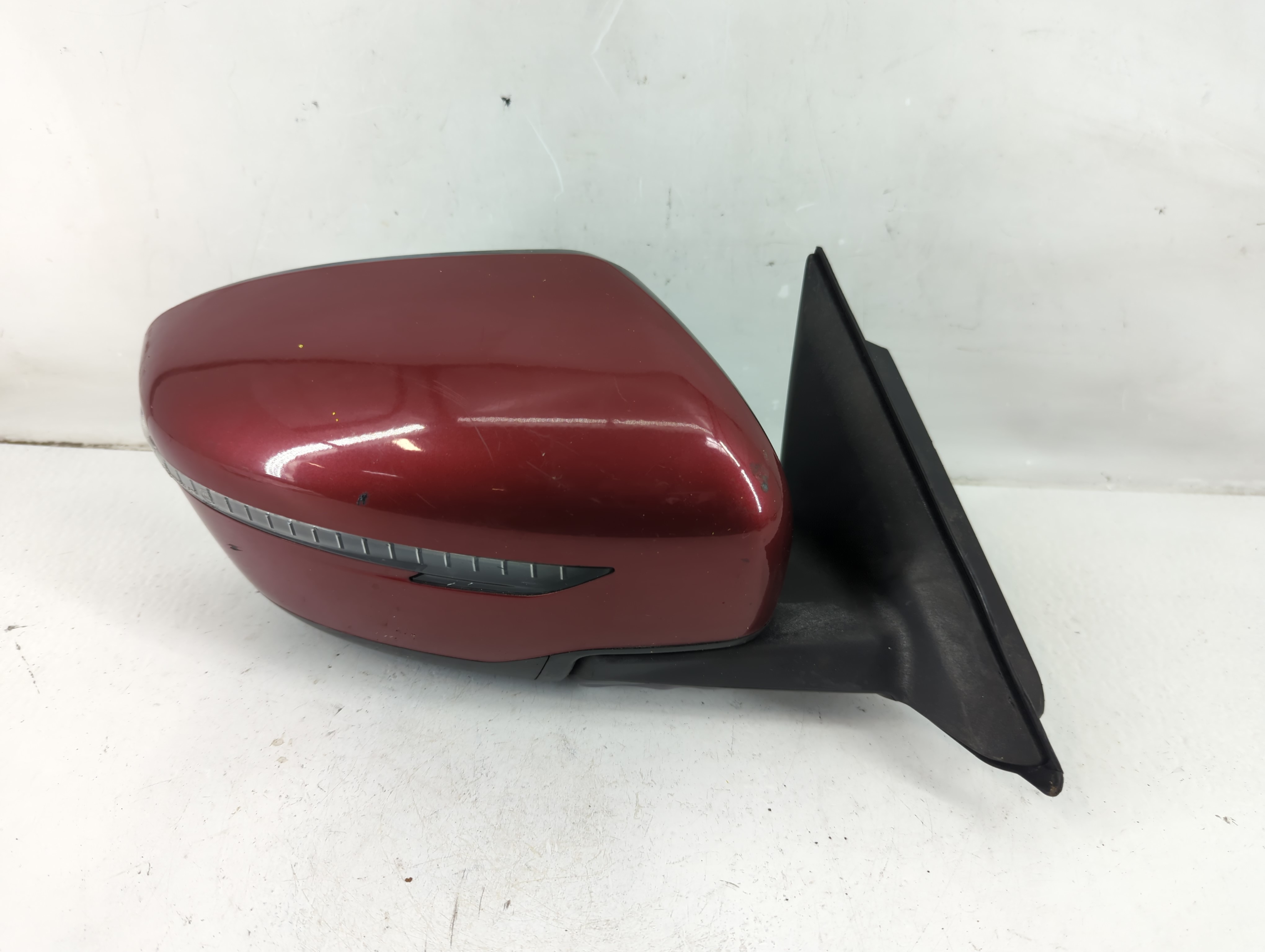 2014-2016 Nissan Rogue Passenger Right Side View Power Door Mirror Red 1101331 - Oemusedautoparts1.com