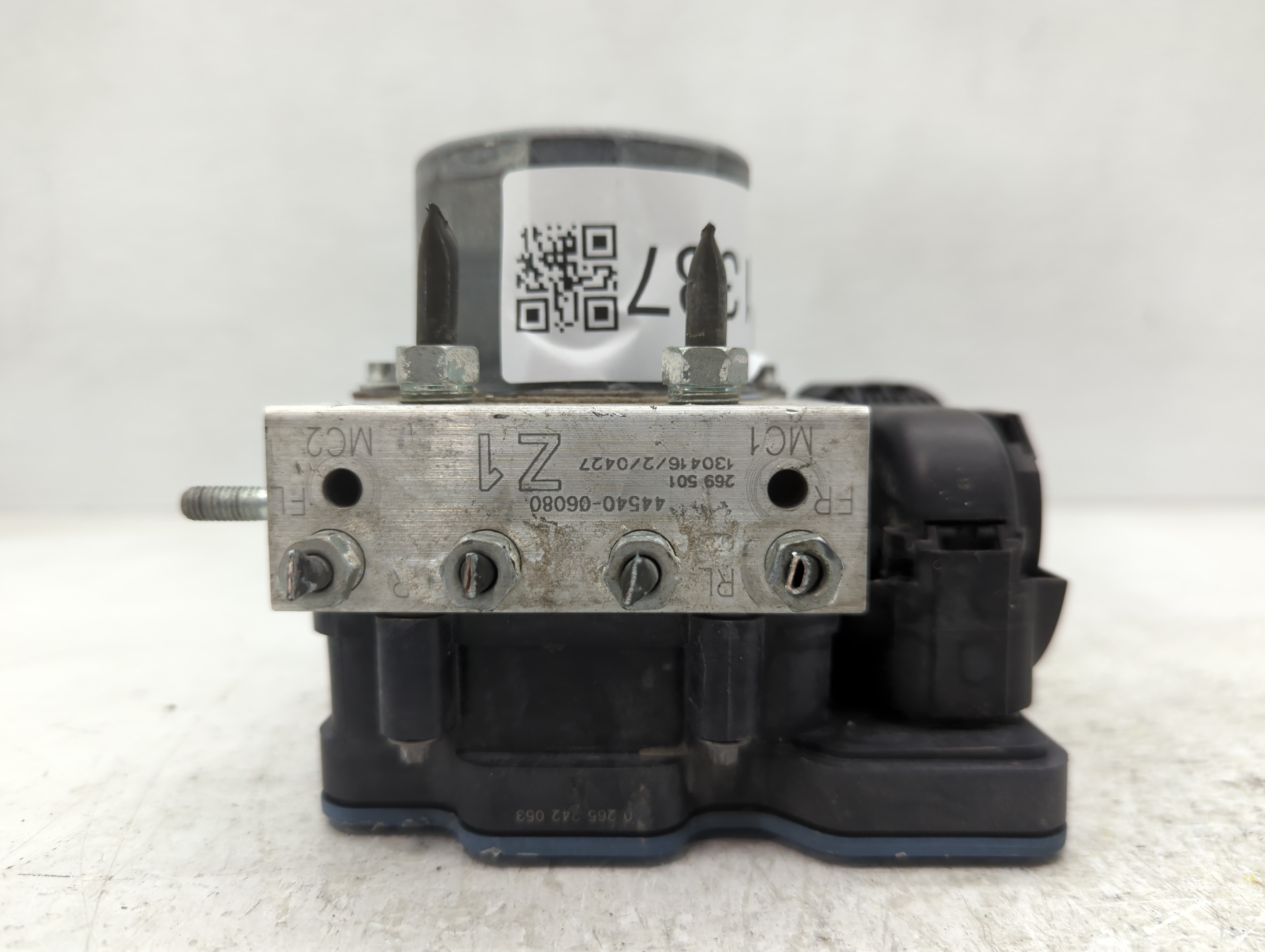 2013-2014 Toyota Camry Abs Pump Control Module 1101337 - Oemusedautoparts1.com