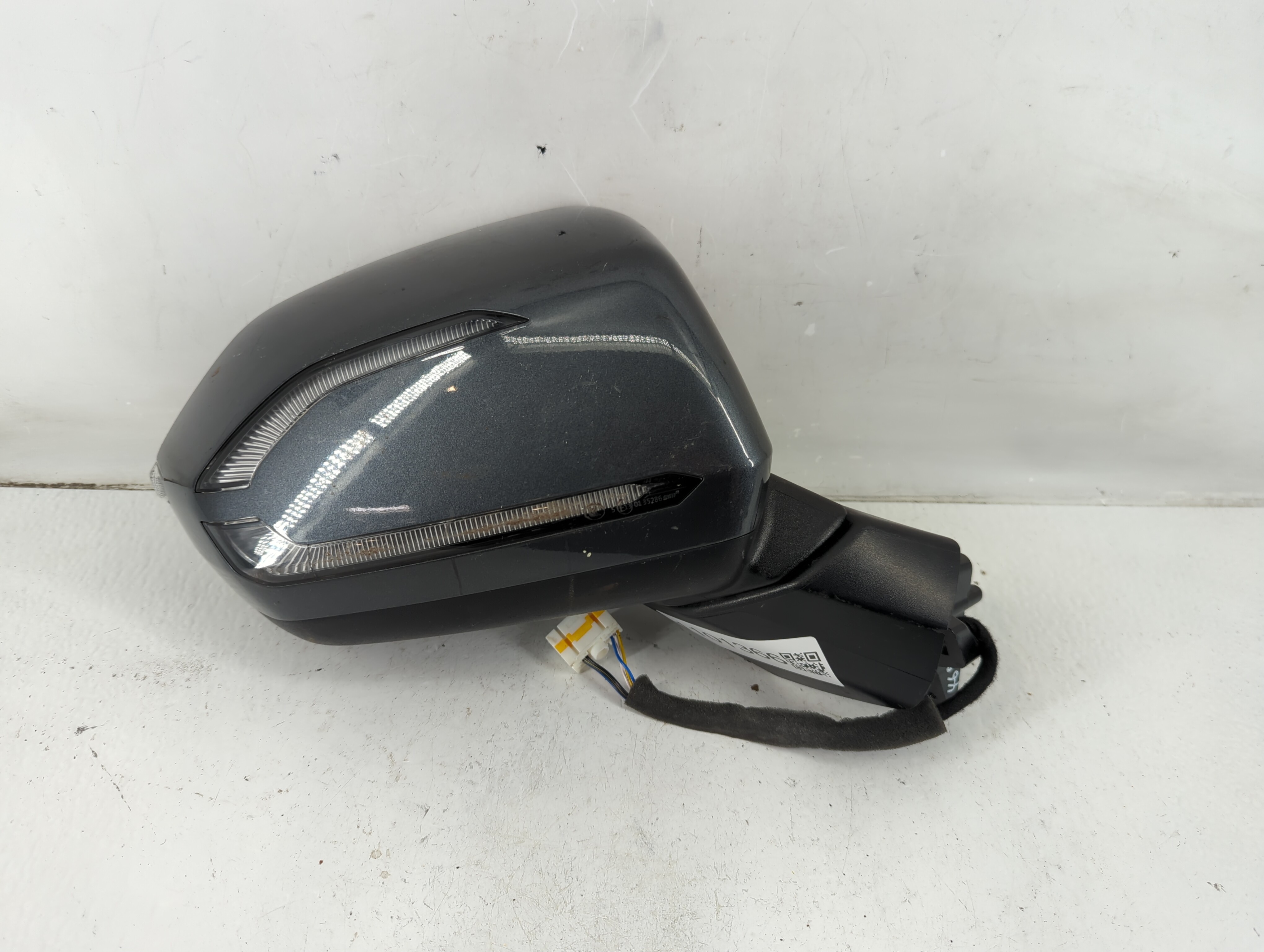 2020-2022 Hyundai Palisade Passenger Right Side View Power Door Mirror 1101366 - Oemusedautoparts1.com