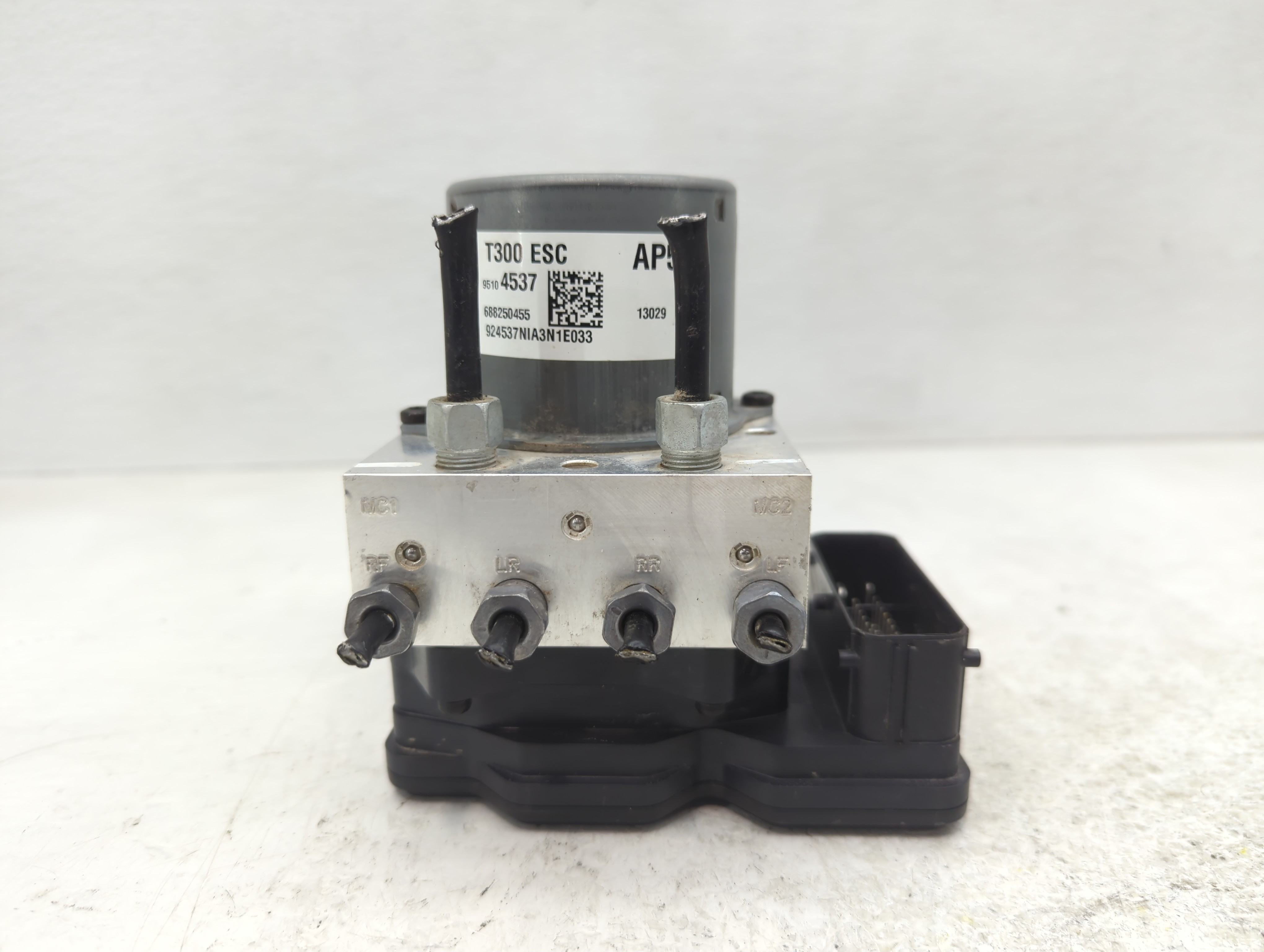 2012-2013 Chevrolet Sonic Abs Pump Control Module 1101373 - Oemusedautoparts1.com