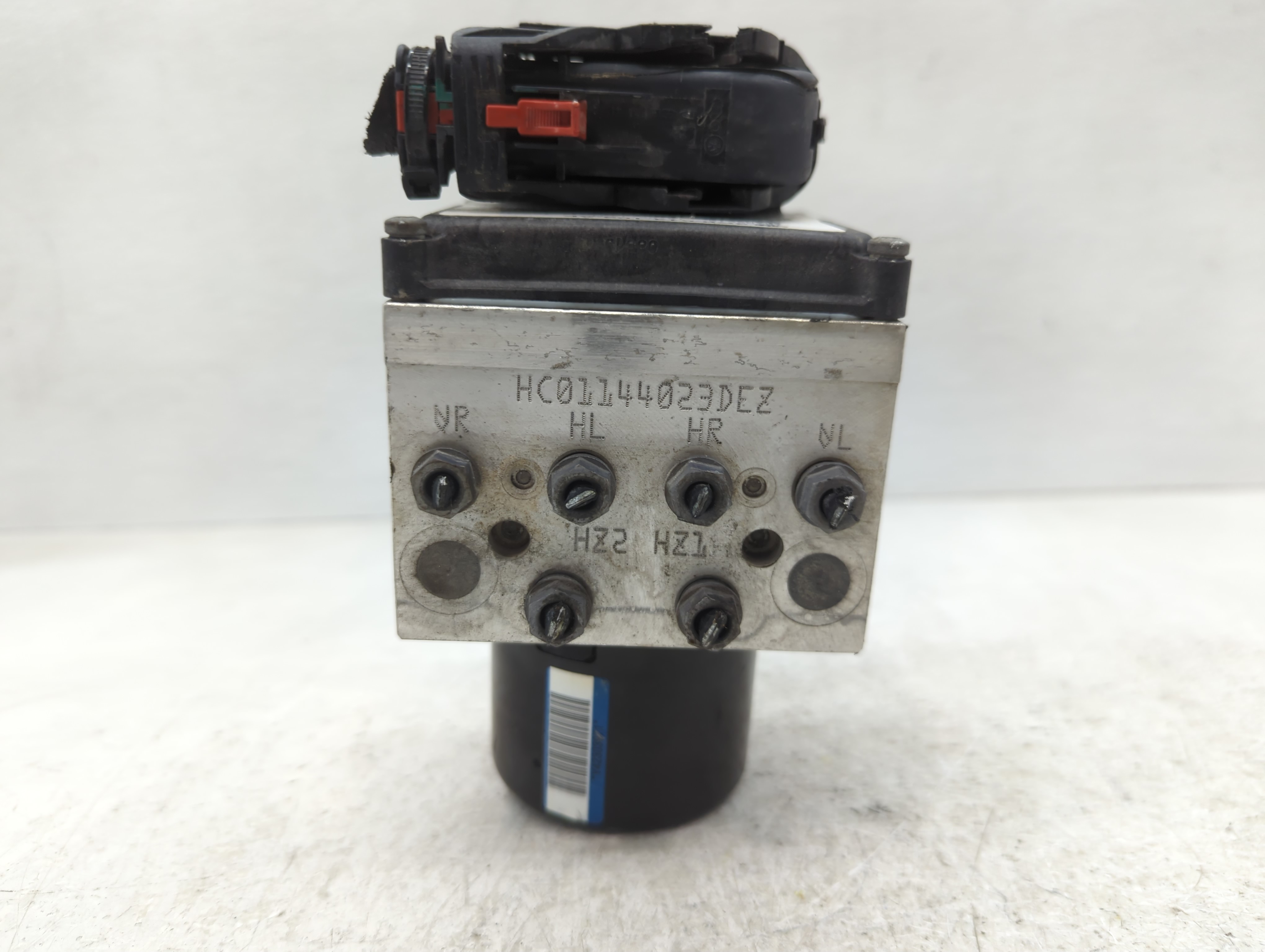 2009-2010 Volkswagen Passat Abs Pump Control Module 1101378 - Oemusedautoparts1.com