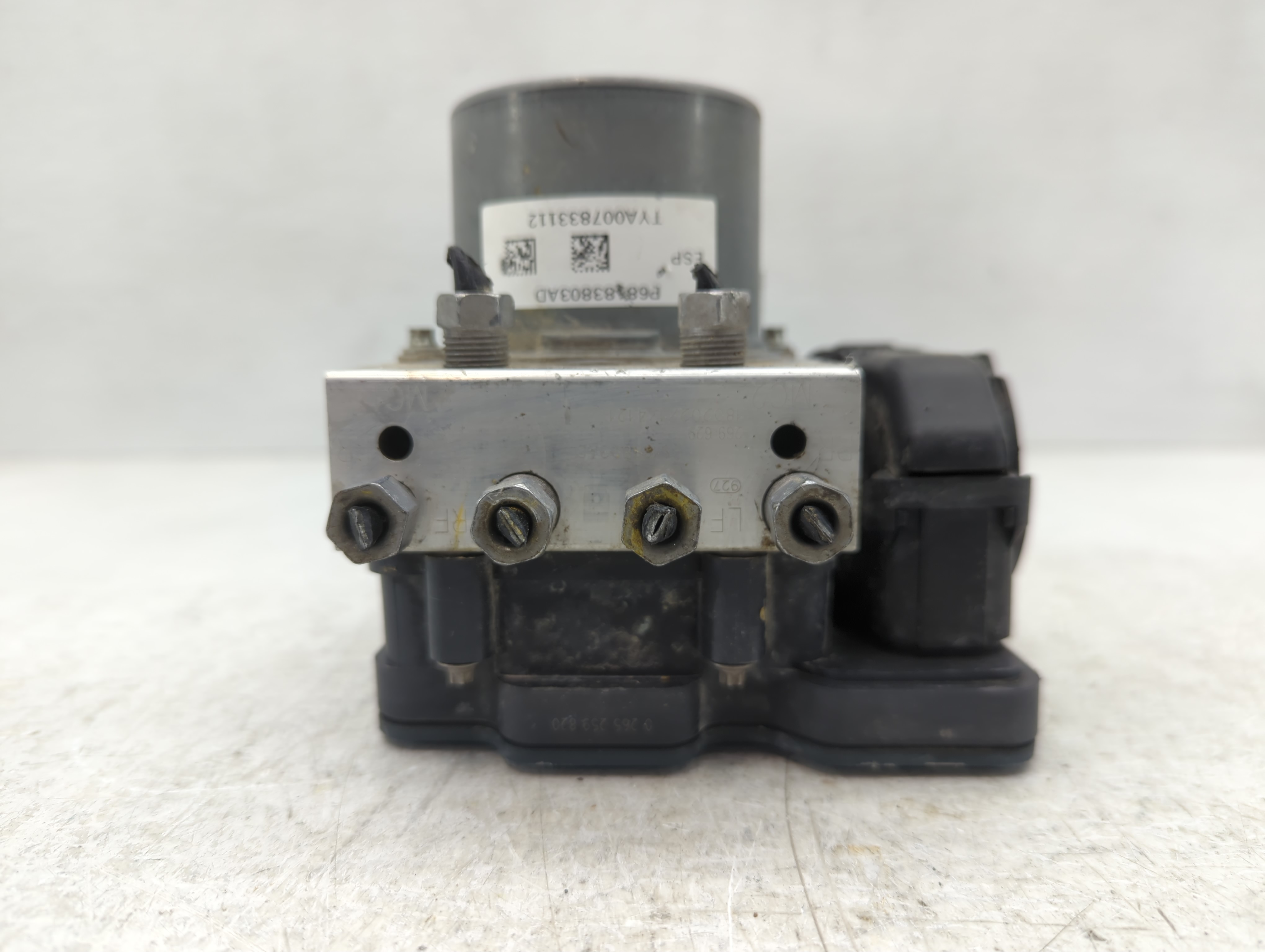 Dodge Caravan Abs Pump Control Module 1101382 - Oemusedautoparts1.com