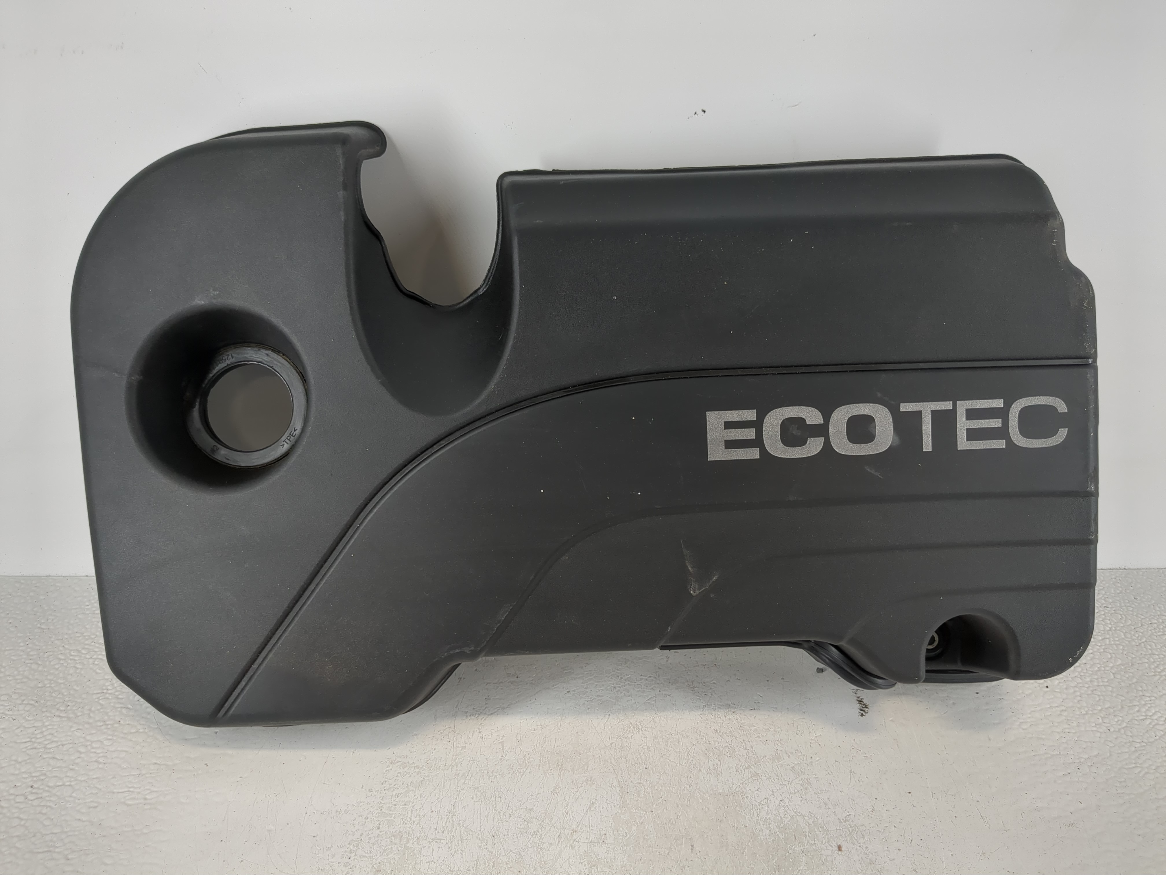 Picture of 2021 Chevrolet Equinox Engine Cover 1101396