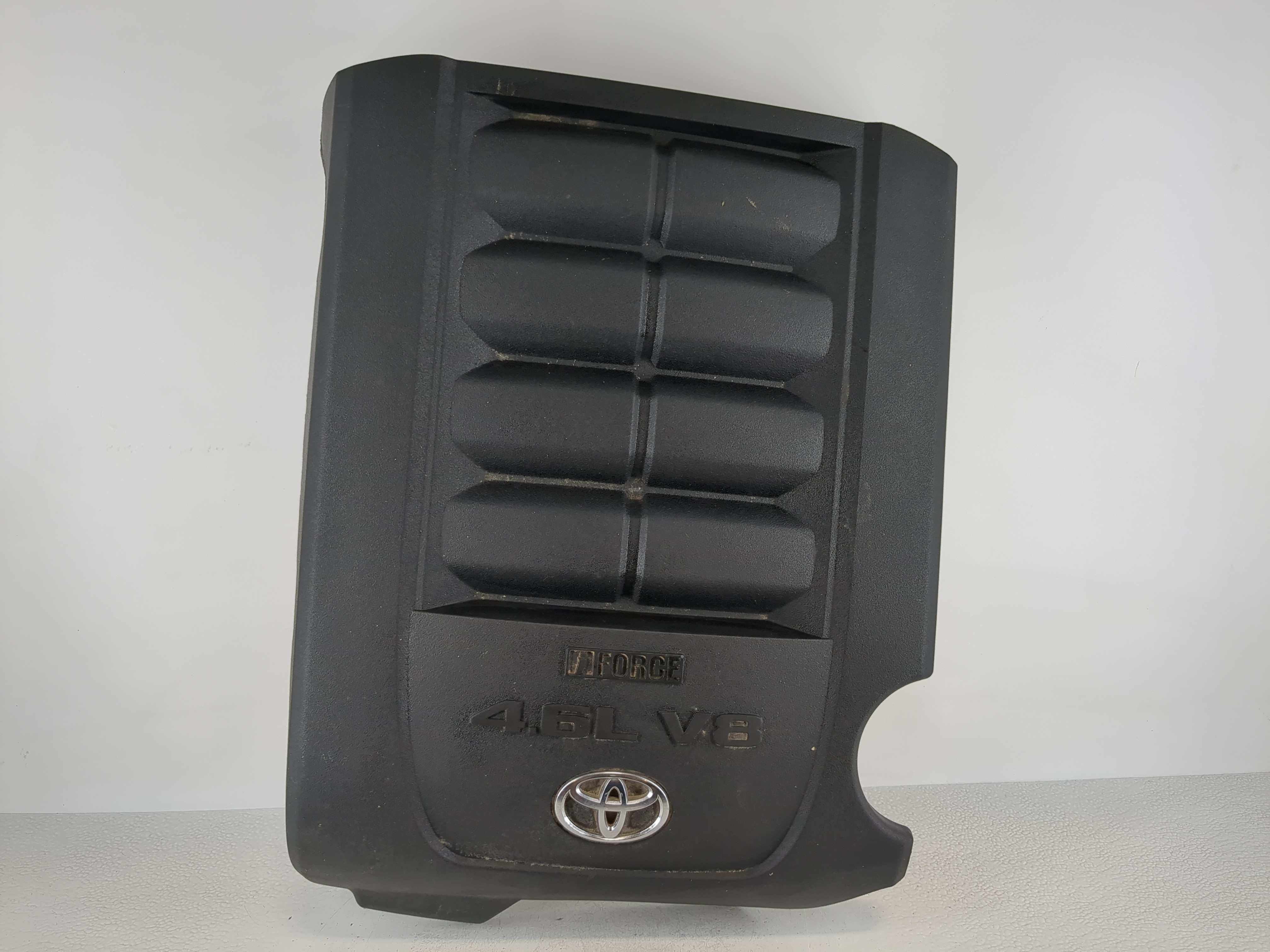 2013 Toyota Tundra Engine Cover 1101417 - Oemusedautoparts1.com