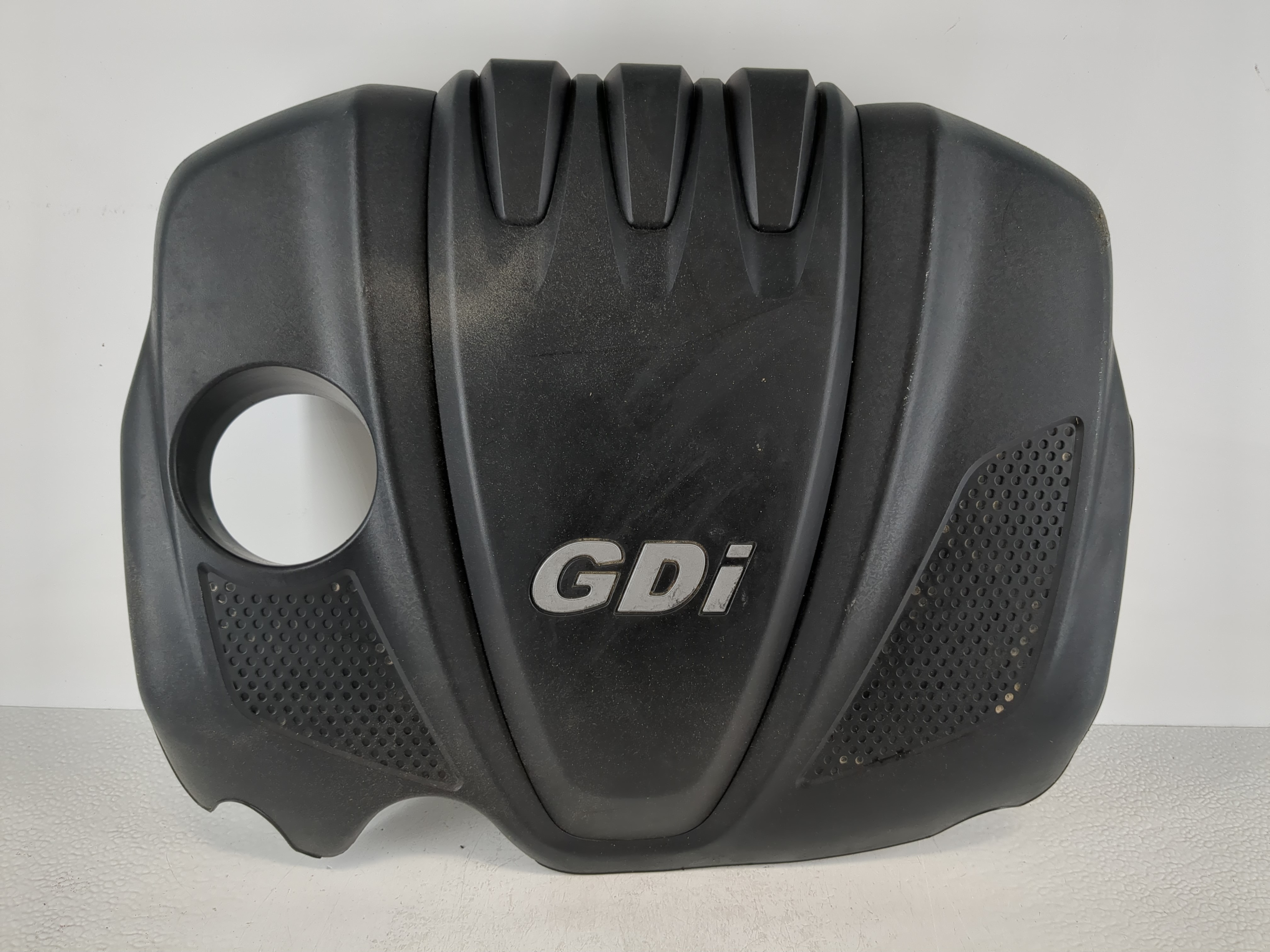 2014 Hyundai Tucson Engine Cover 1101418 - Oemusedautoparts1.com
