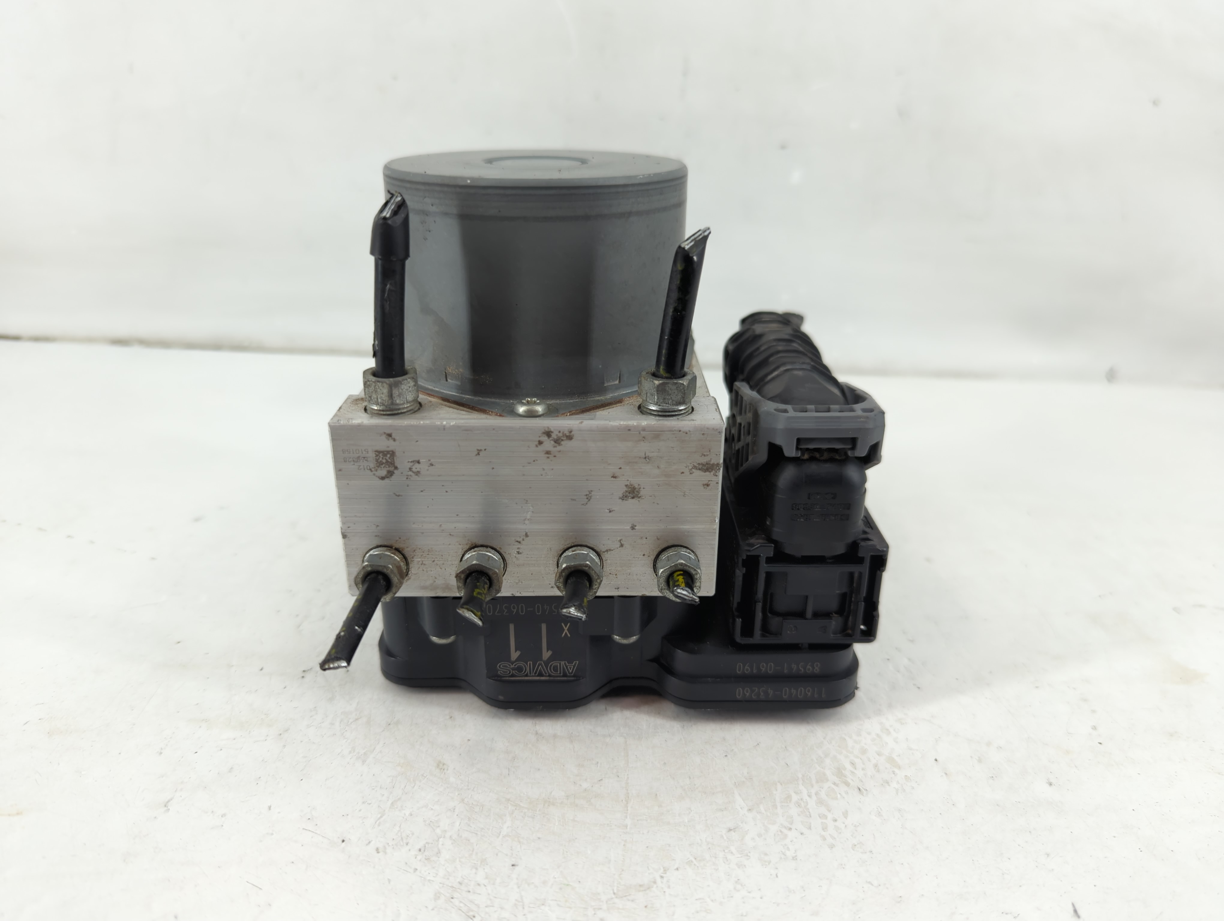 2016-2016 Lexus Es350 Abs Pump Control Module 1101438 - Oemusedautoparts1.com