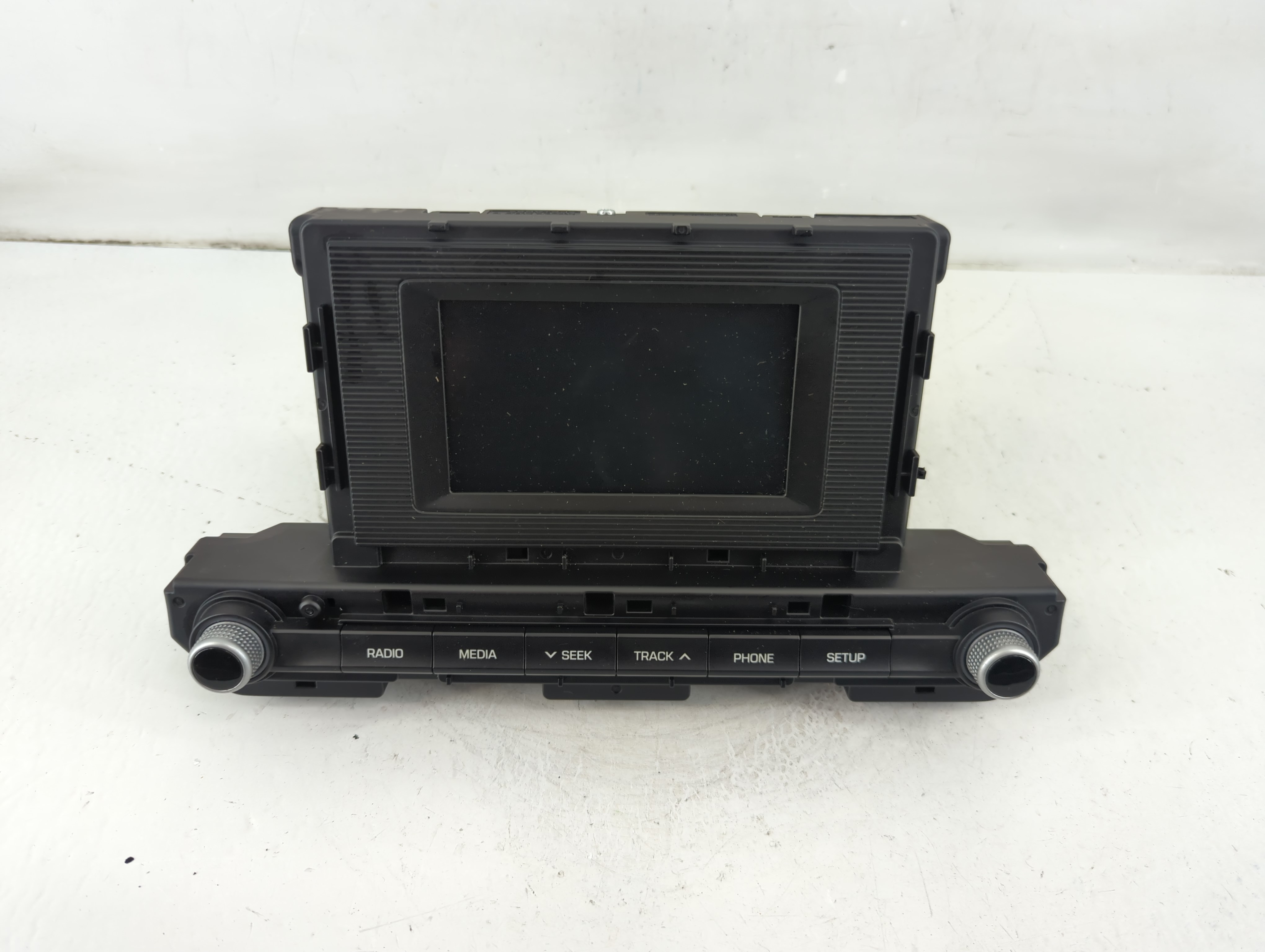 2019-2020 Hyundai Elantra Am Fm Cd Player Radio Receiver 1101463 - Oemusedautoparts1.com