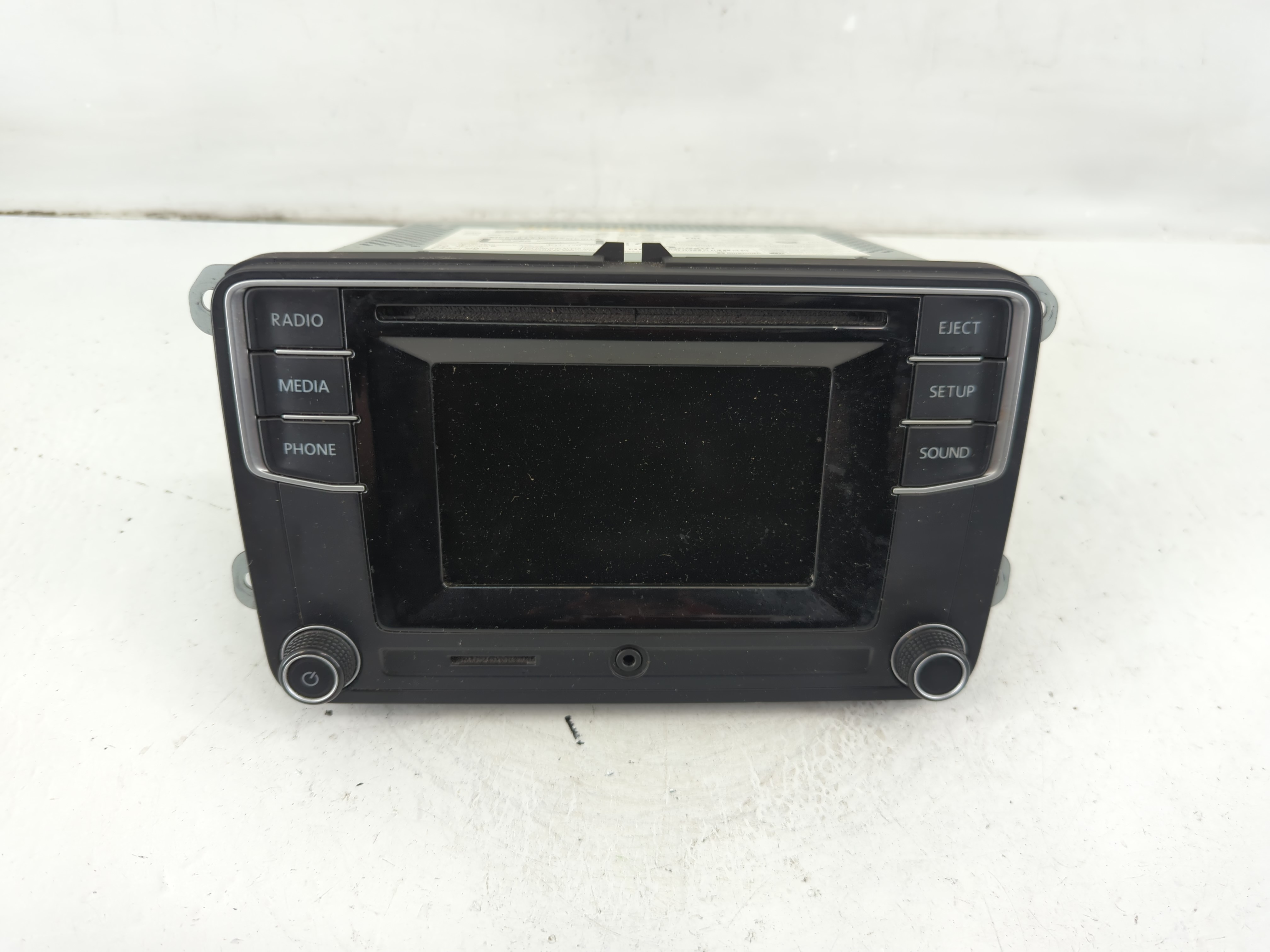 2017-2017 Volkswagen Passat Am Fm Cd Player Radio Receiver 1101469 - Oemusedautoparts1.com