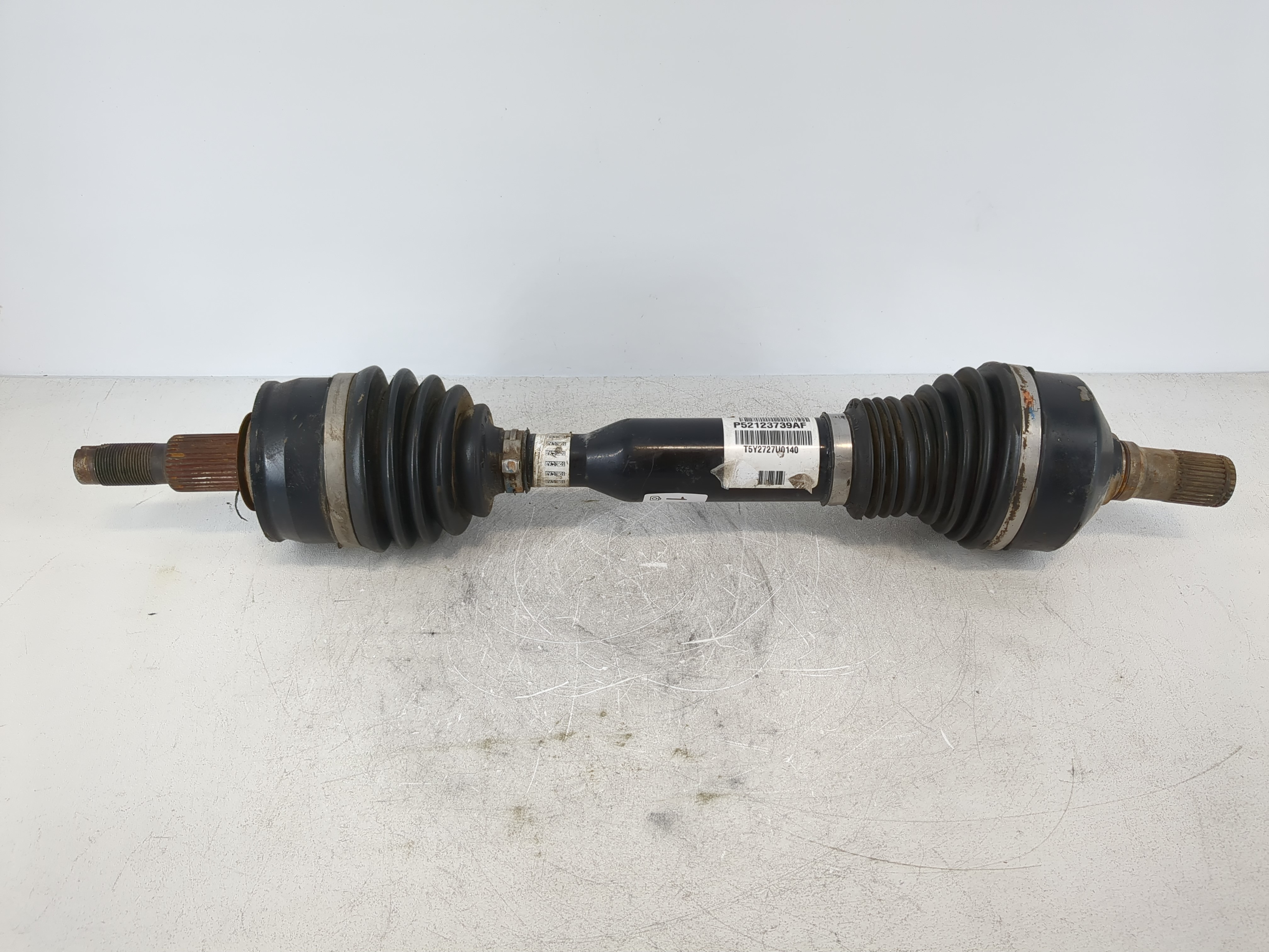 2014-2018 Jeep Cherokee Axle Shaft Front Driver Cv C/v 1101472 - Oemusedautoparts1.com