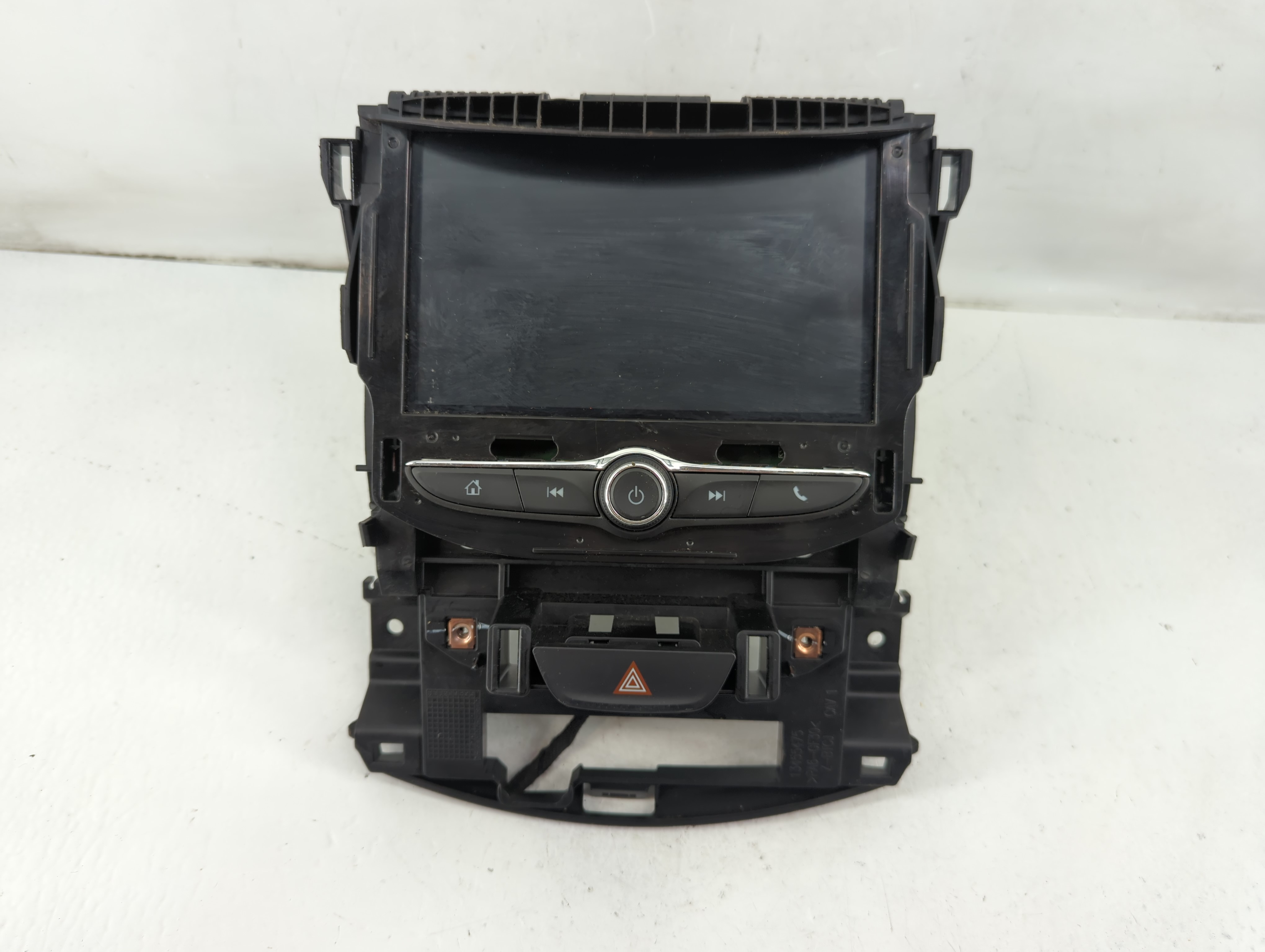 2016-2016 Chevrolet Cruze Am Fm Cd Player Radio Receiver 1101515 - Oemusedautoparts1.com