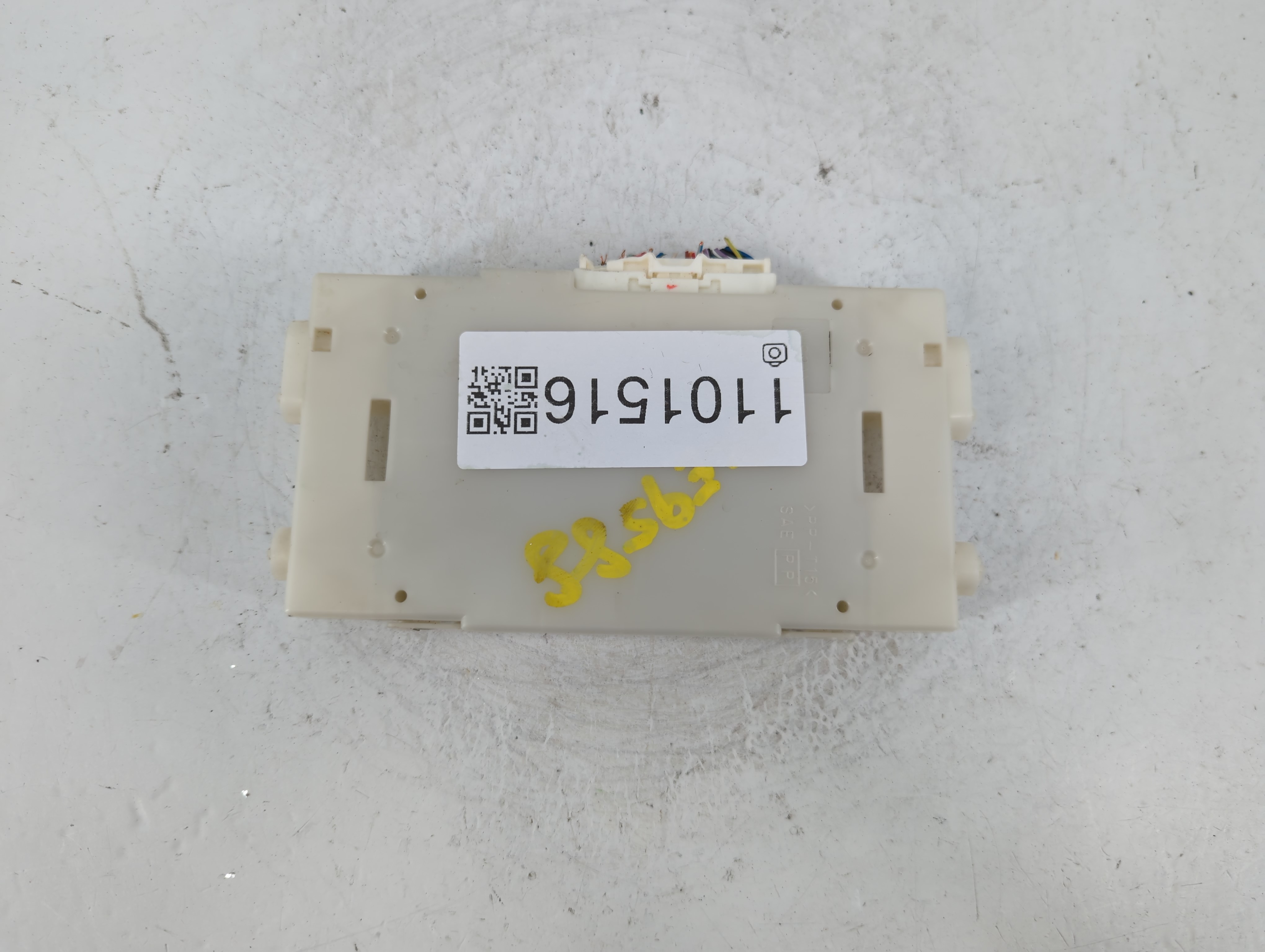 Picture of 2011-2012 Infiniti Qx56 Temperature Control Module 27760 1la0a 1101516