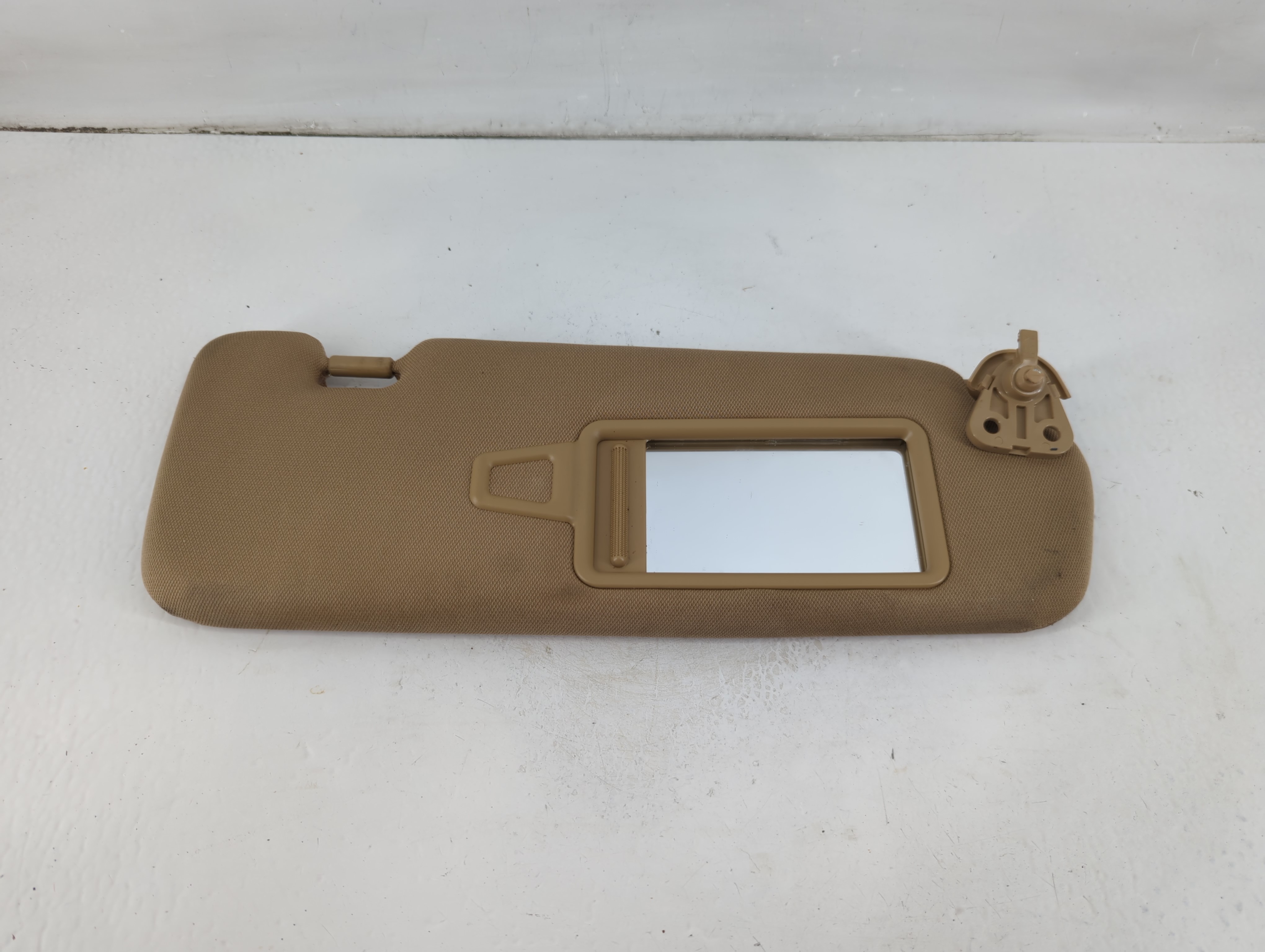 Picture of 2012-2014 Hyundai Sonata Passenger Sun Visor Mirror Right Sunvisor Beige 1101704