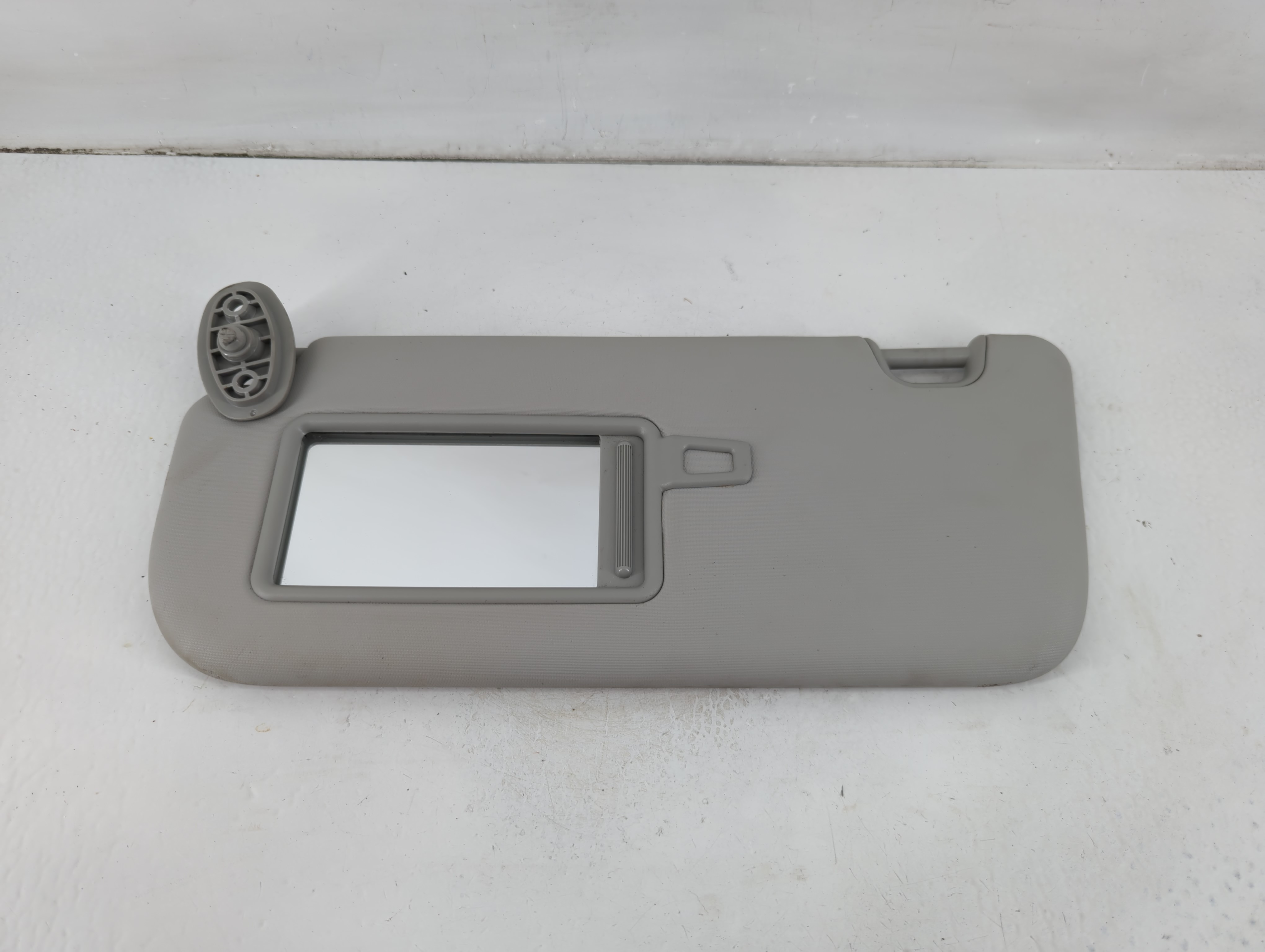 Picture of 2014-2019 Kia Soul Driver Sun Visor Mirror Left Sunvisor Light Gray 1101714