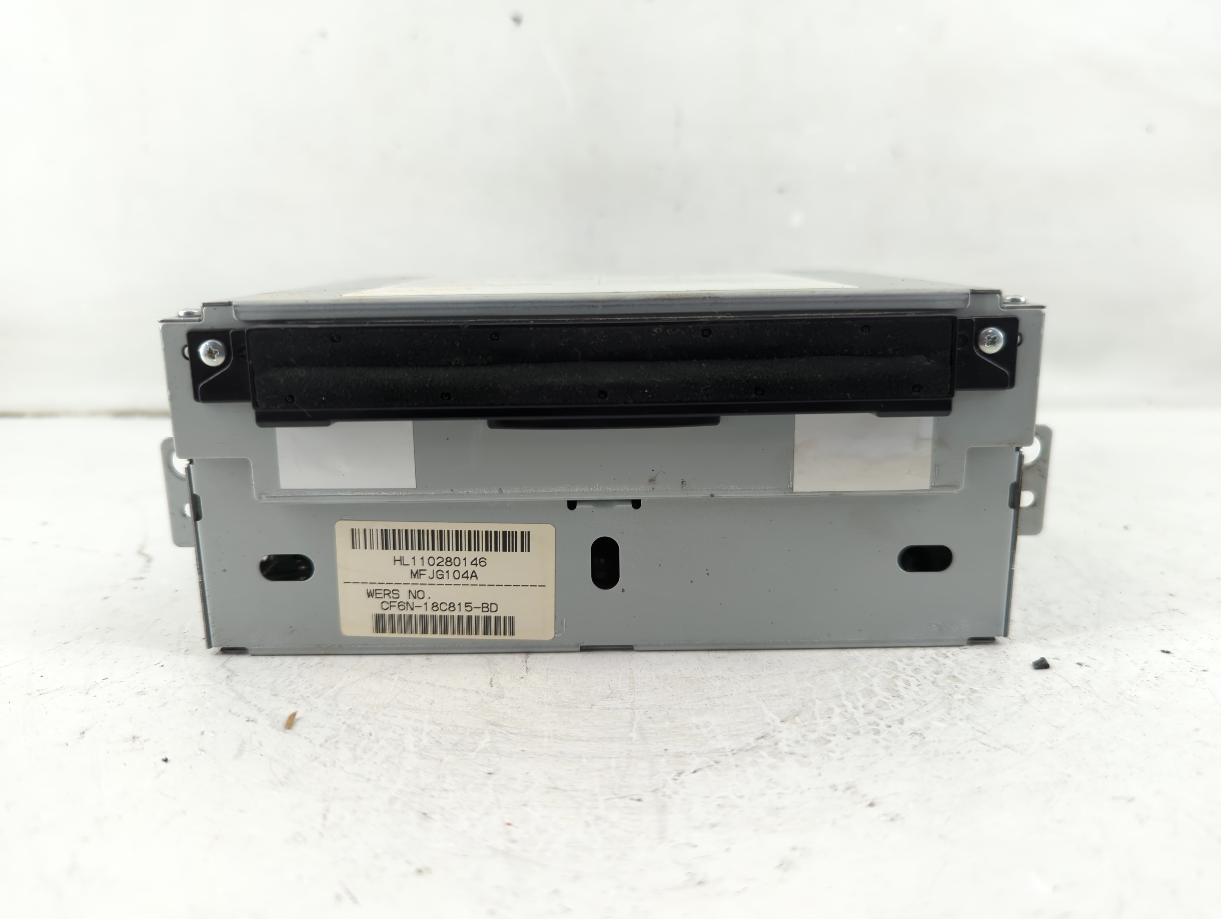 2012-2016 Land Rover Range Rover Evoque Am Fm Cd Player Radio Receiver 1101732 - Oemusedautoparts1.com