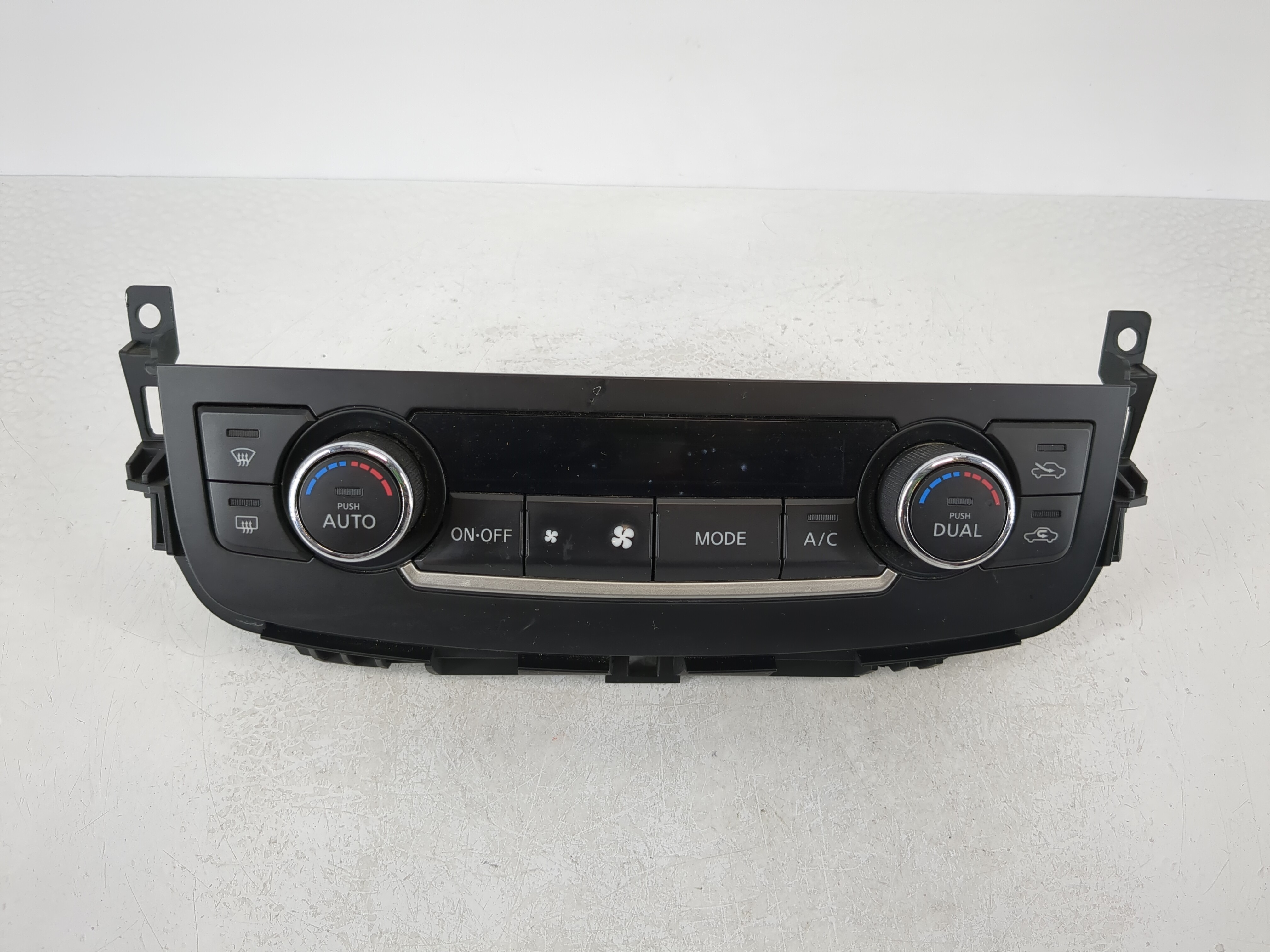 Picture of 2016-2018 Nissan Altima Ac Heater Climate Control 27500 9hs0a 1101746