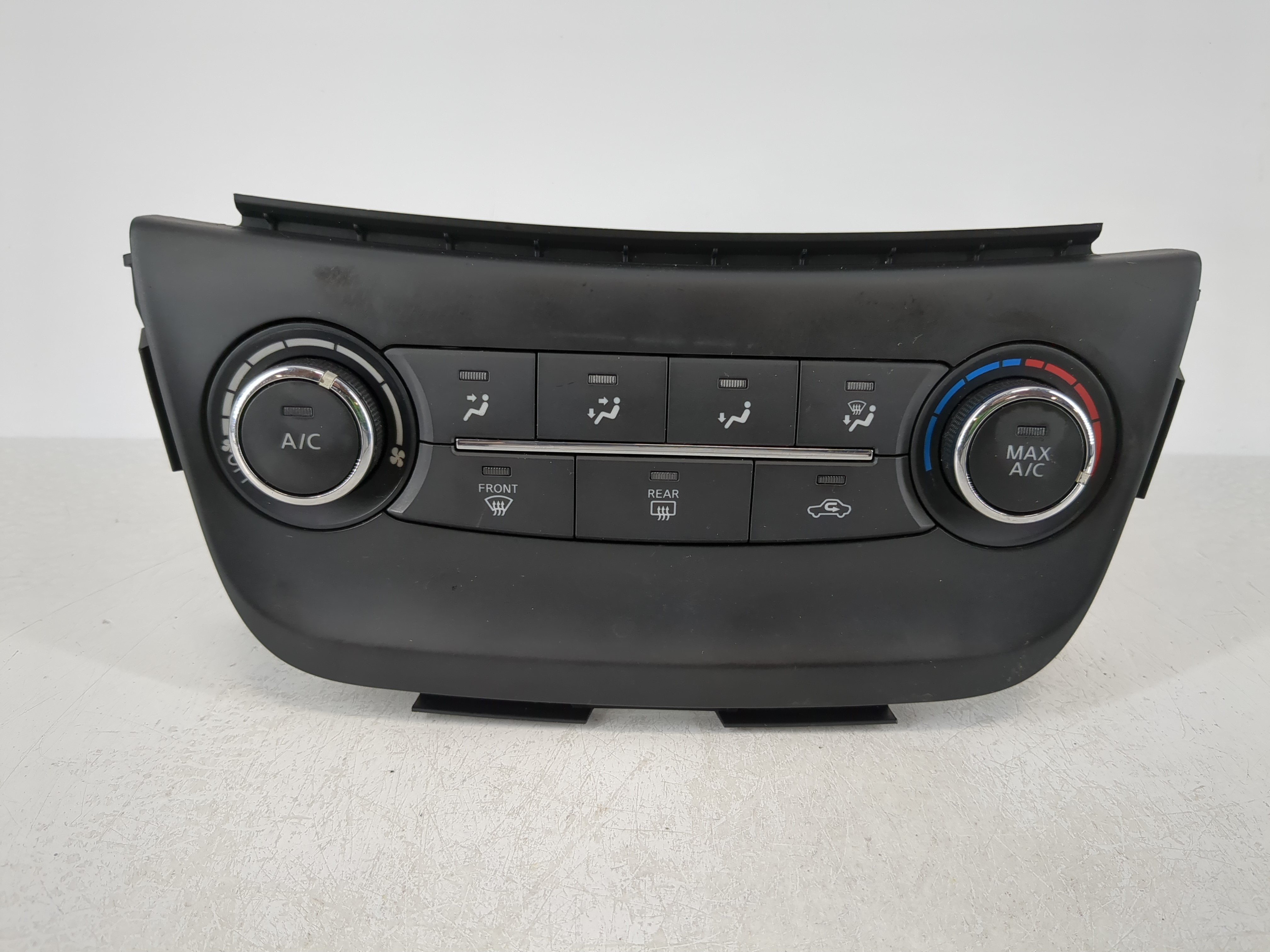Picture of 2017-2019 Nissan Sentra Ac Heater Climate Control 275004af2b 1101748
