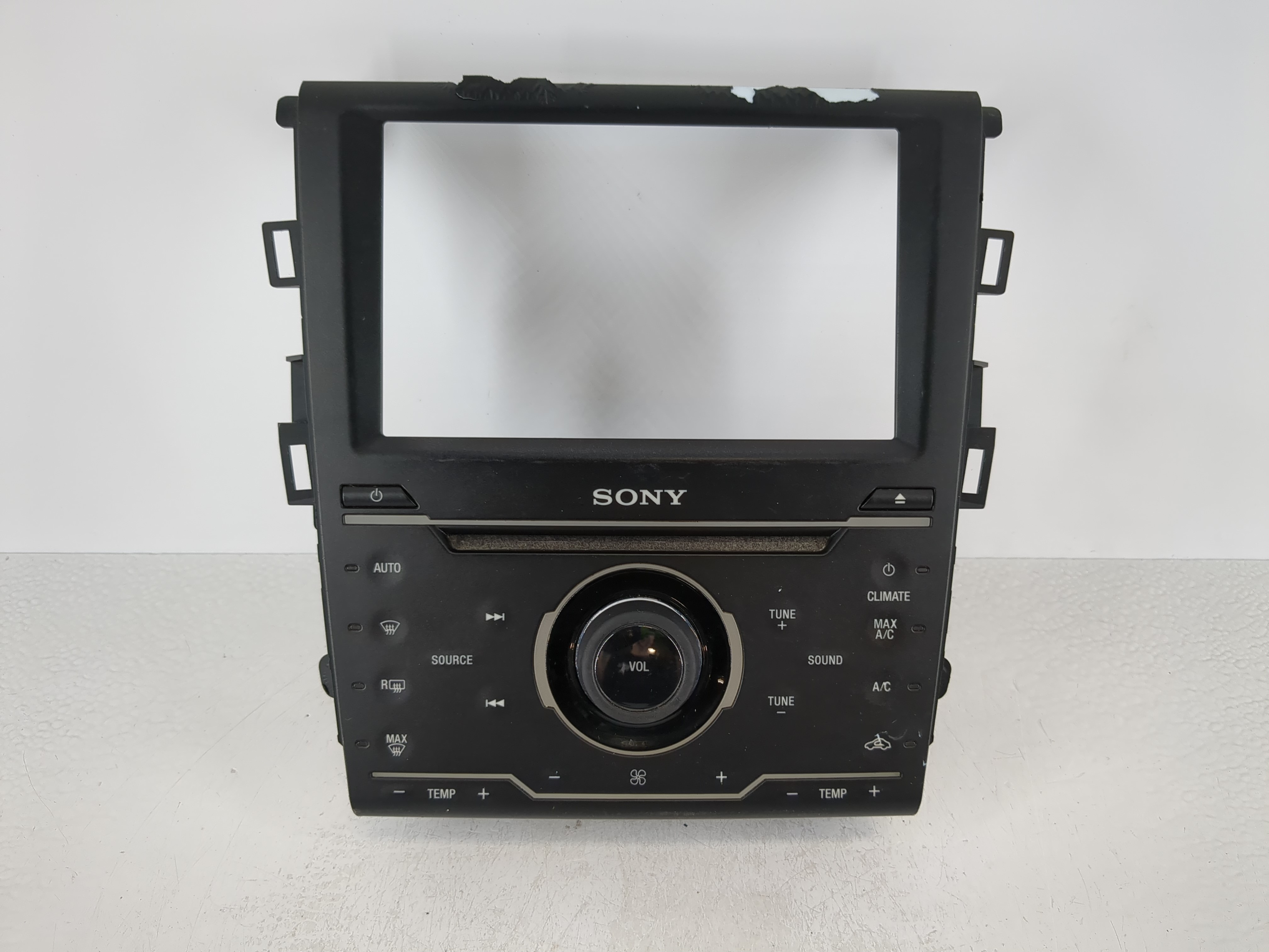 2015-2015 Ford Fusion Am Fm Cd Player Radio Receiver 1101758 - Oemusedautoparts1.com