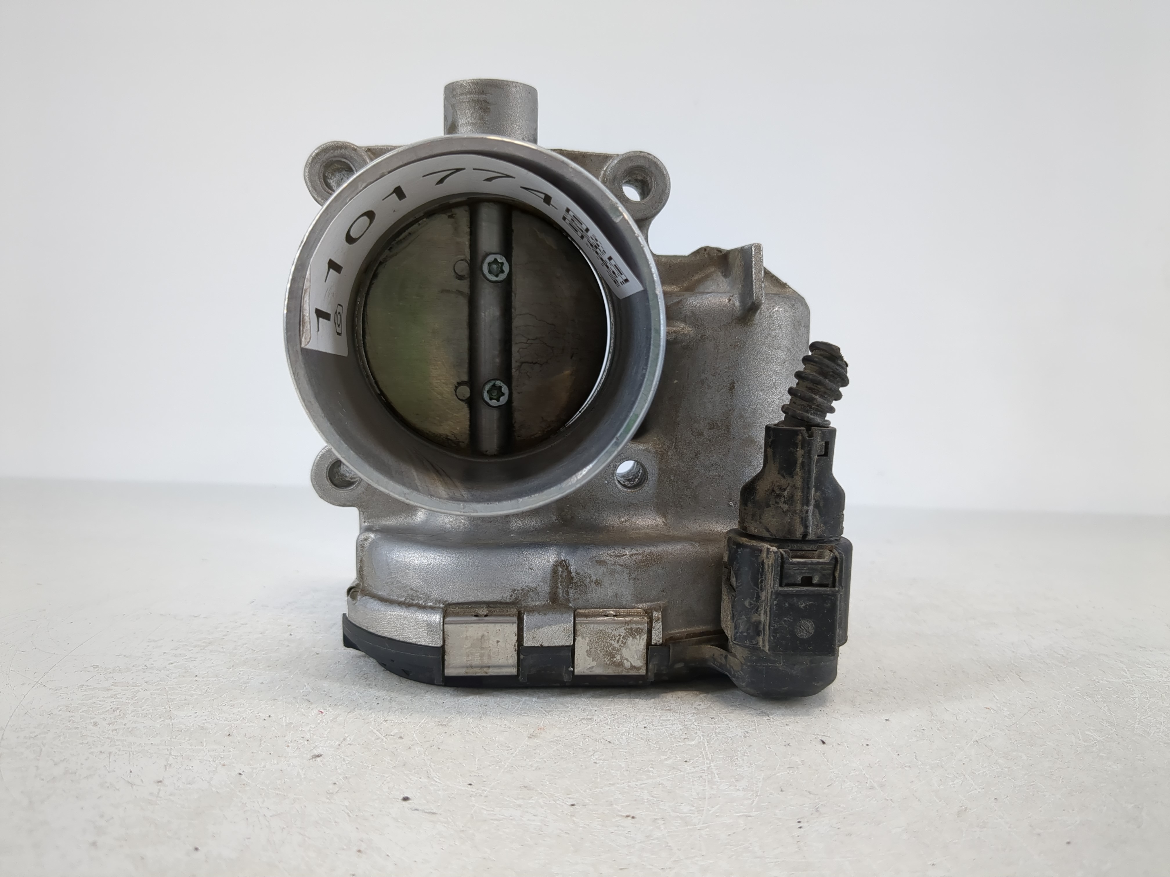 Picture of 2018-2018 Volkswagen Jetta Throttle Body 1101774