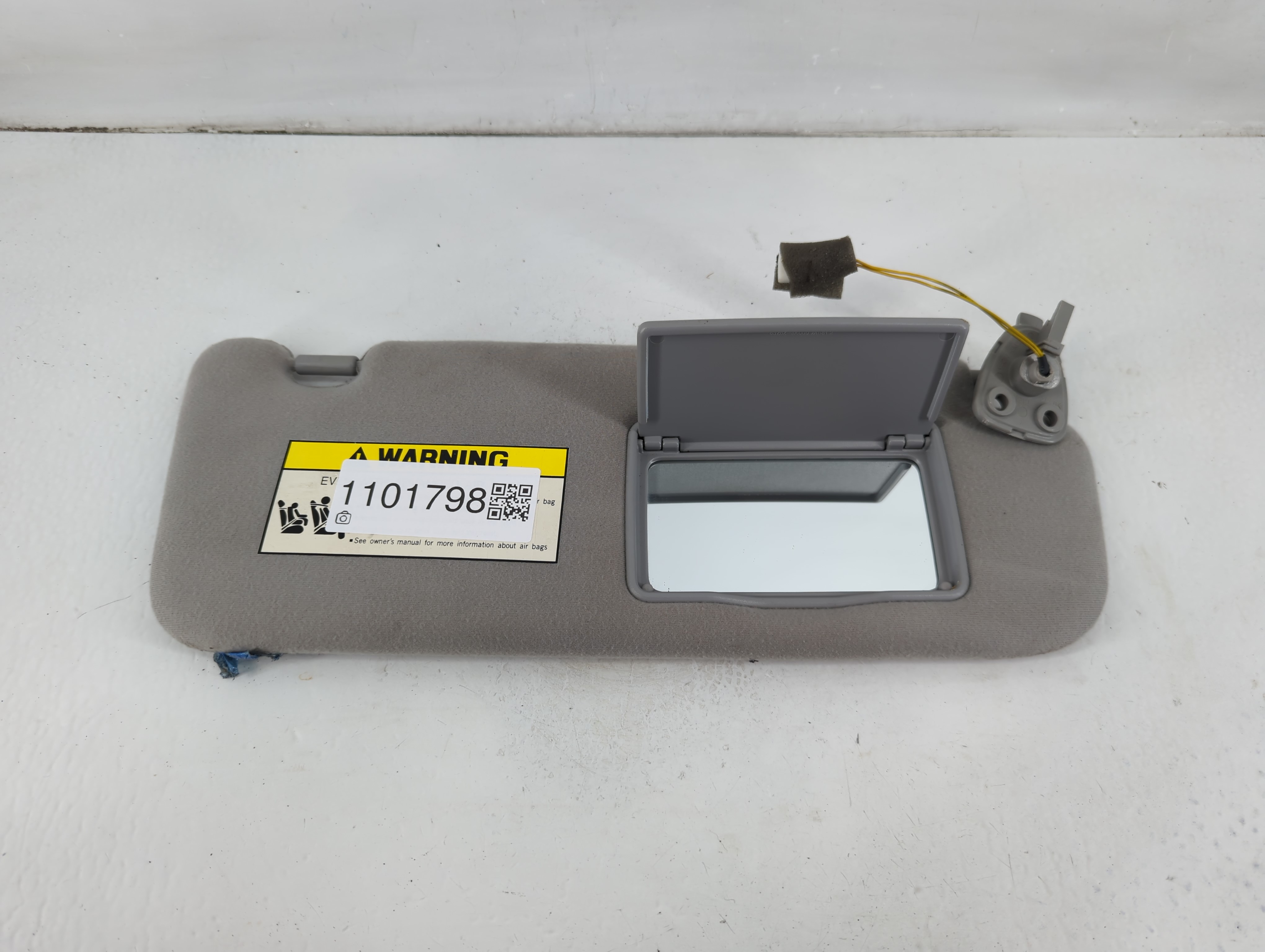 Picture of 2008-2010 Hyundai Sonata Passenger Sun Visor Mirror Right Sunvisor Grey 1101798