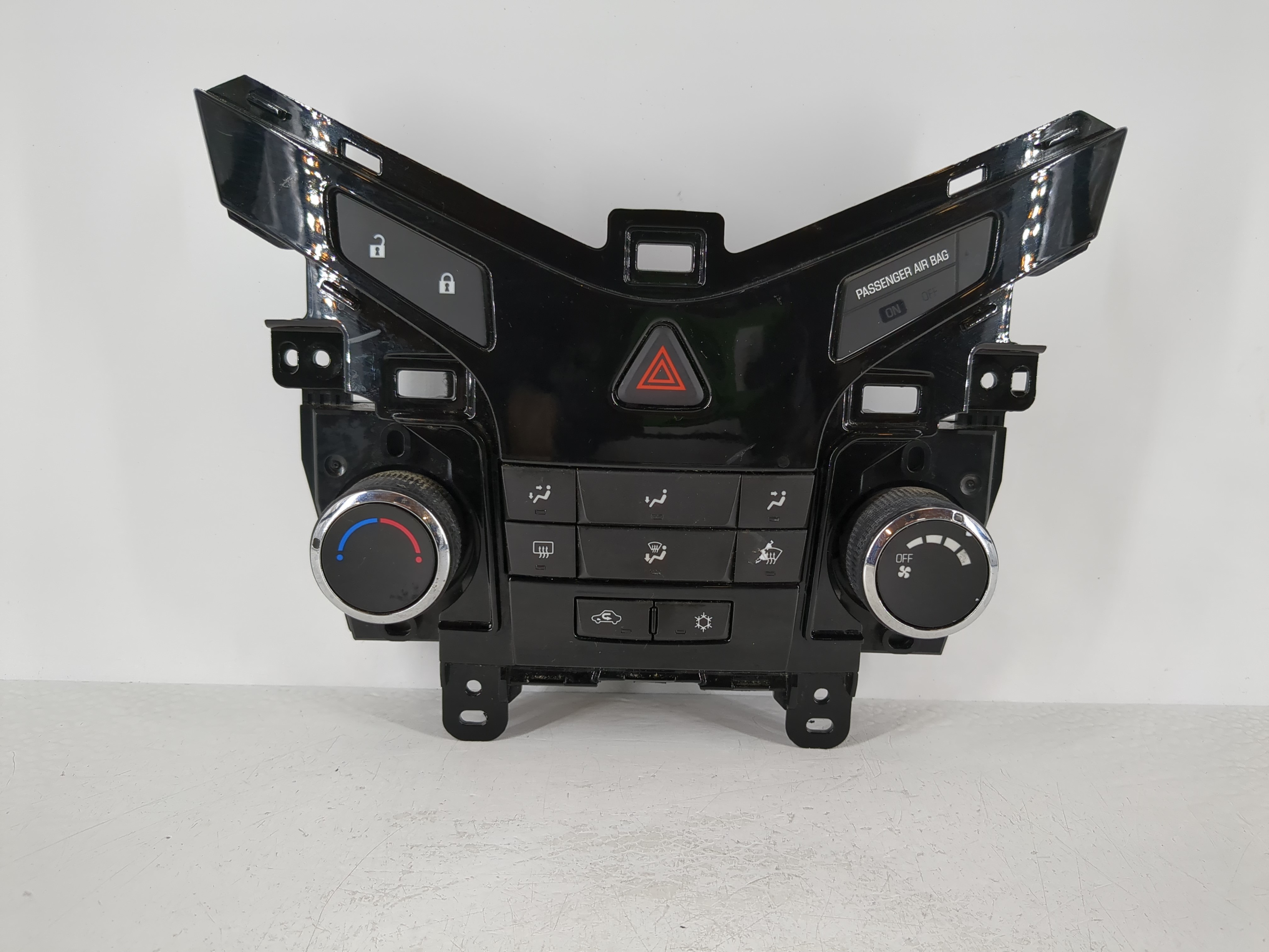 2011-2012 Chevrolet Cruze Ac Heater Climate Control 95017054 1101802 - Oemusedautoparts1.com