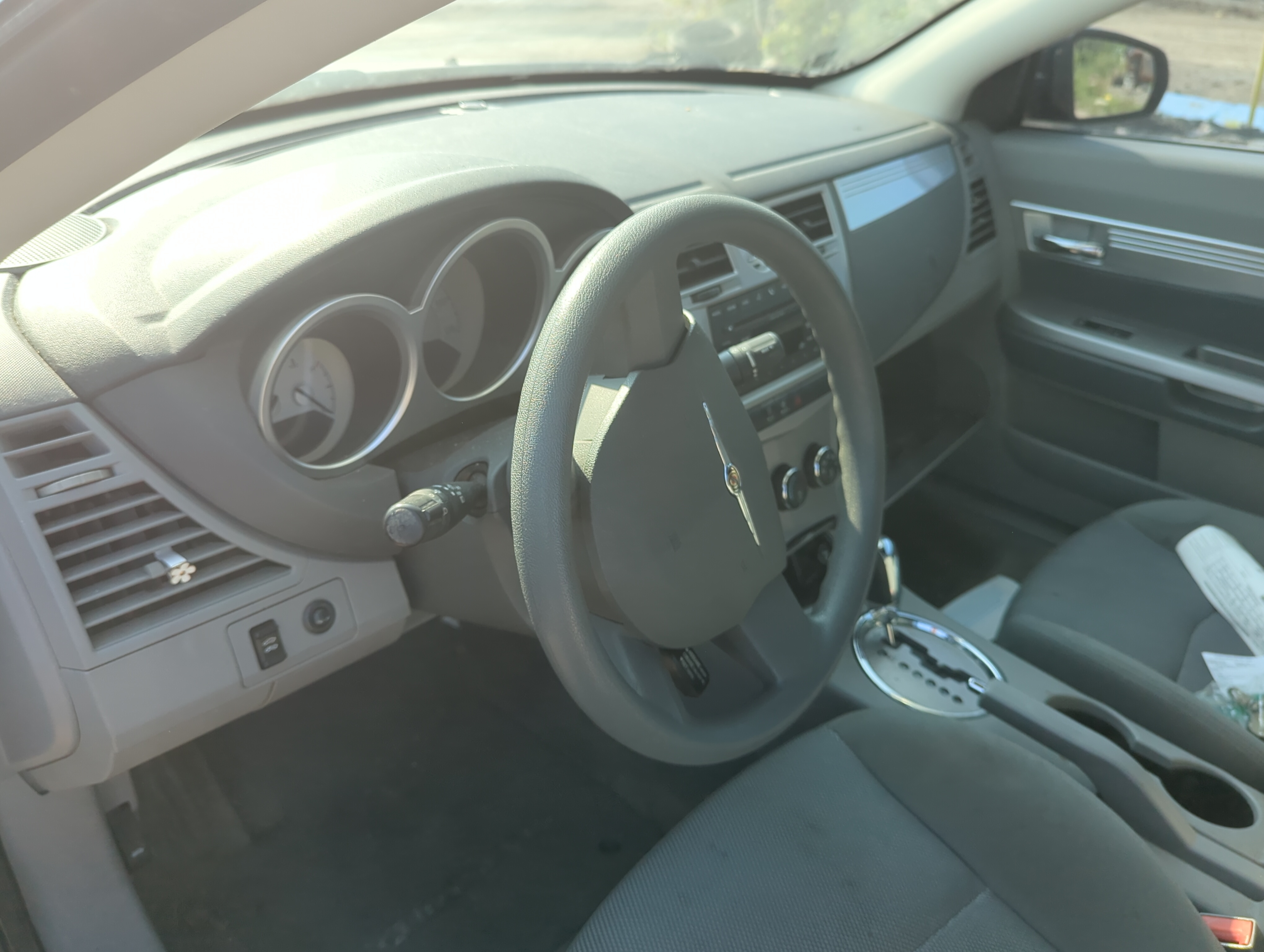2007-2009 Chrysler Sebring Air Bag Driver Left Steering Wheel Mounted 1102072 - Oemusedautoparts1.com