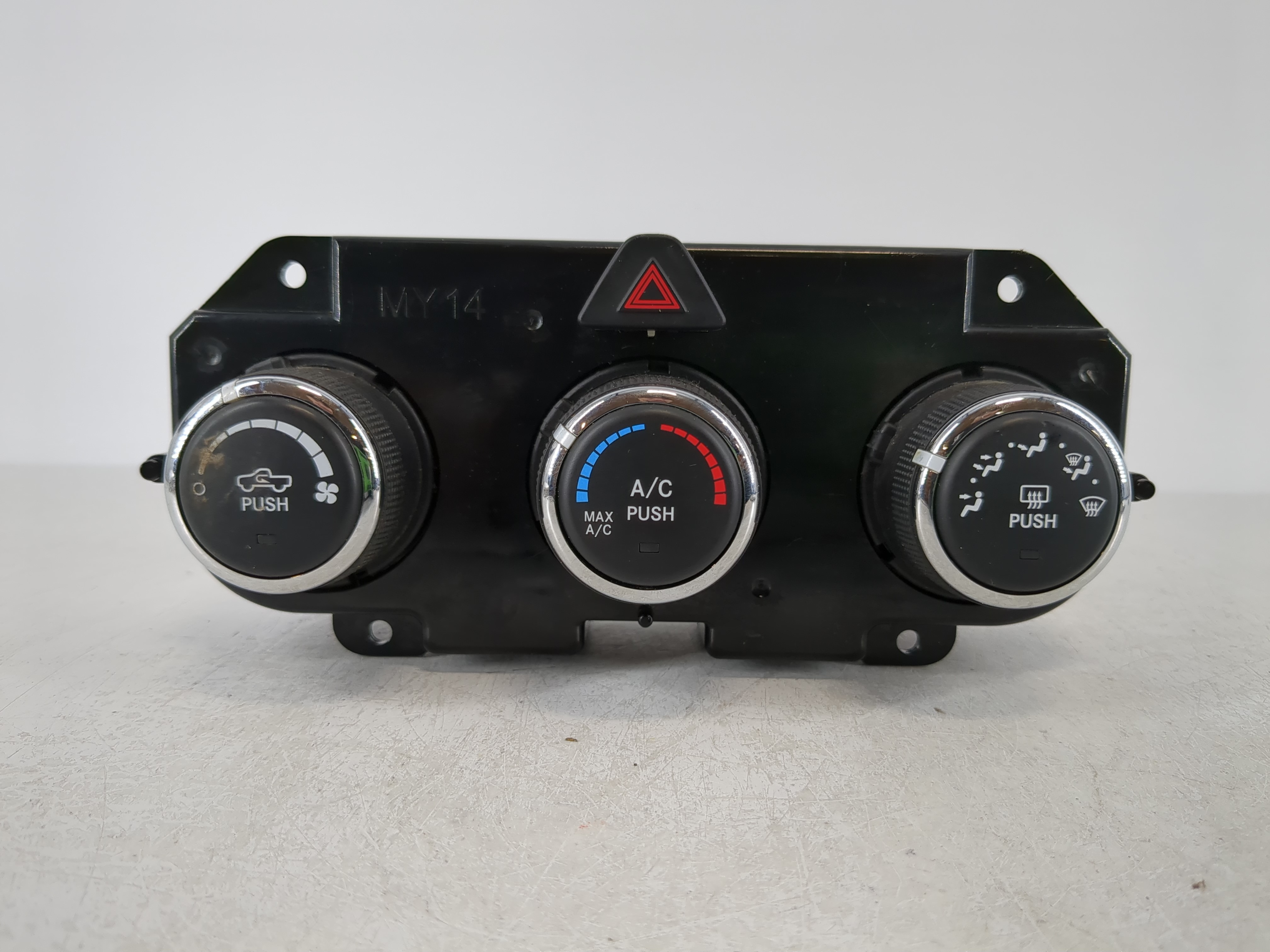 Dodge Ram 1500 Ac Heater Climate Control P68236776ab 1102379 - Oemusedautoparts1.com