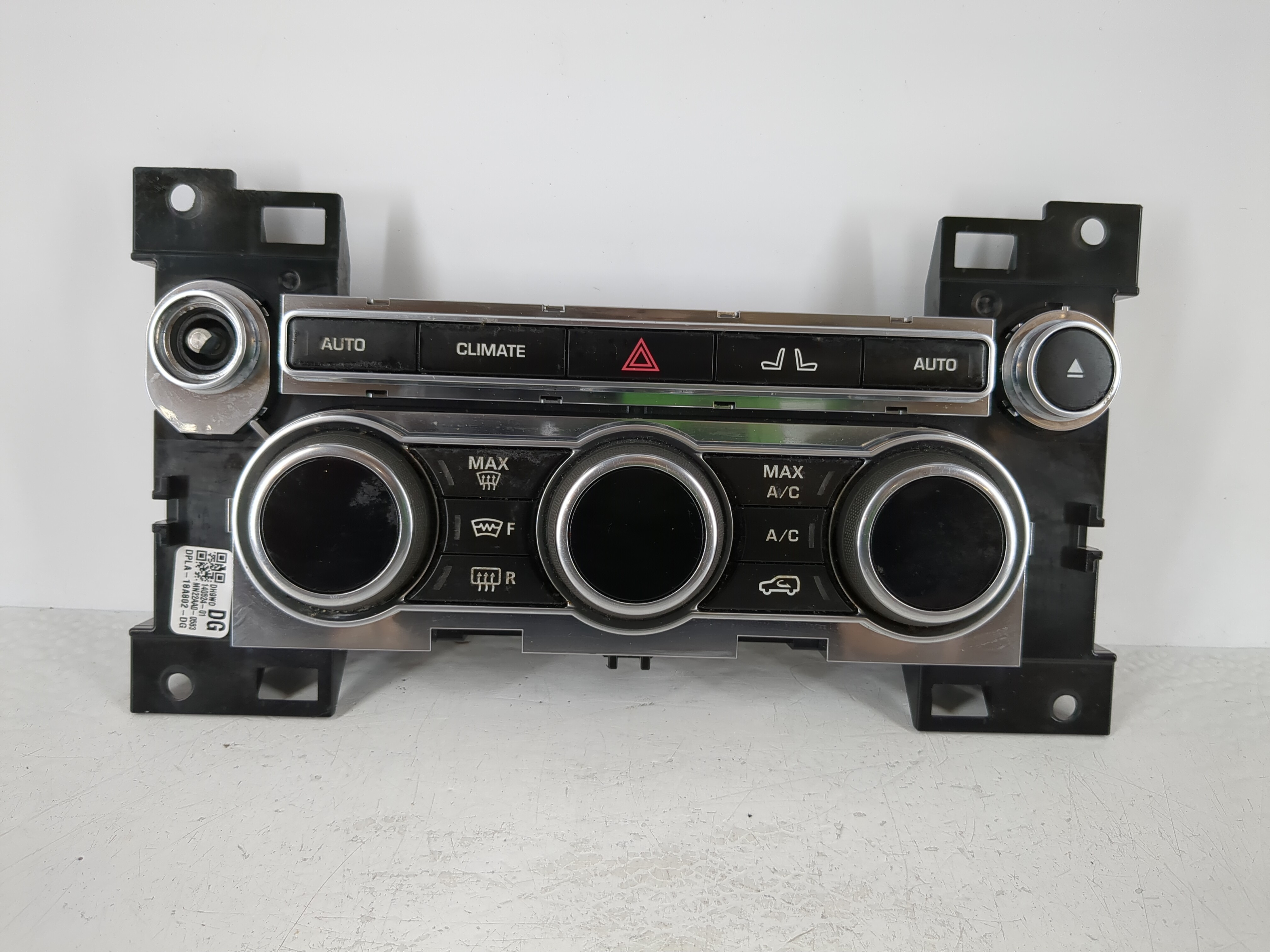 2014 Land Rover Range Rover Sport Ac Heater Climate Control Temperature Oem 1102419 - Oemusedautoparts1.com