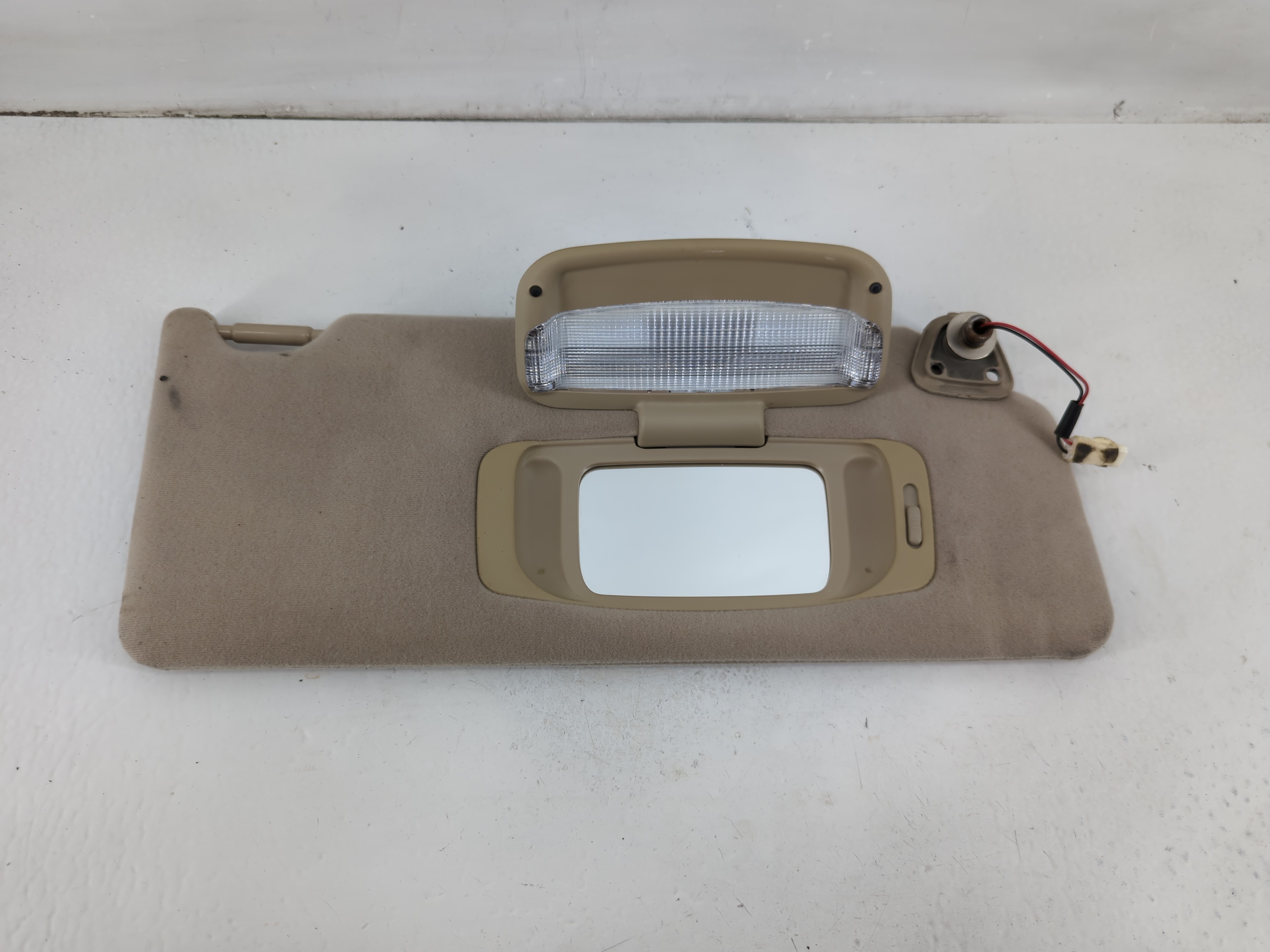 Picture of 2005-2012 Toyota Avalon Passenger Sun Visor Mirror Right Sunvisor Beige 1102445
