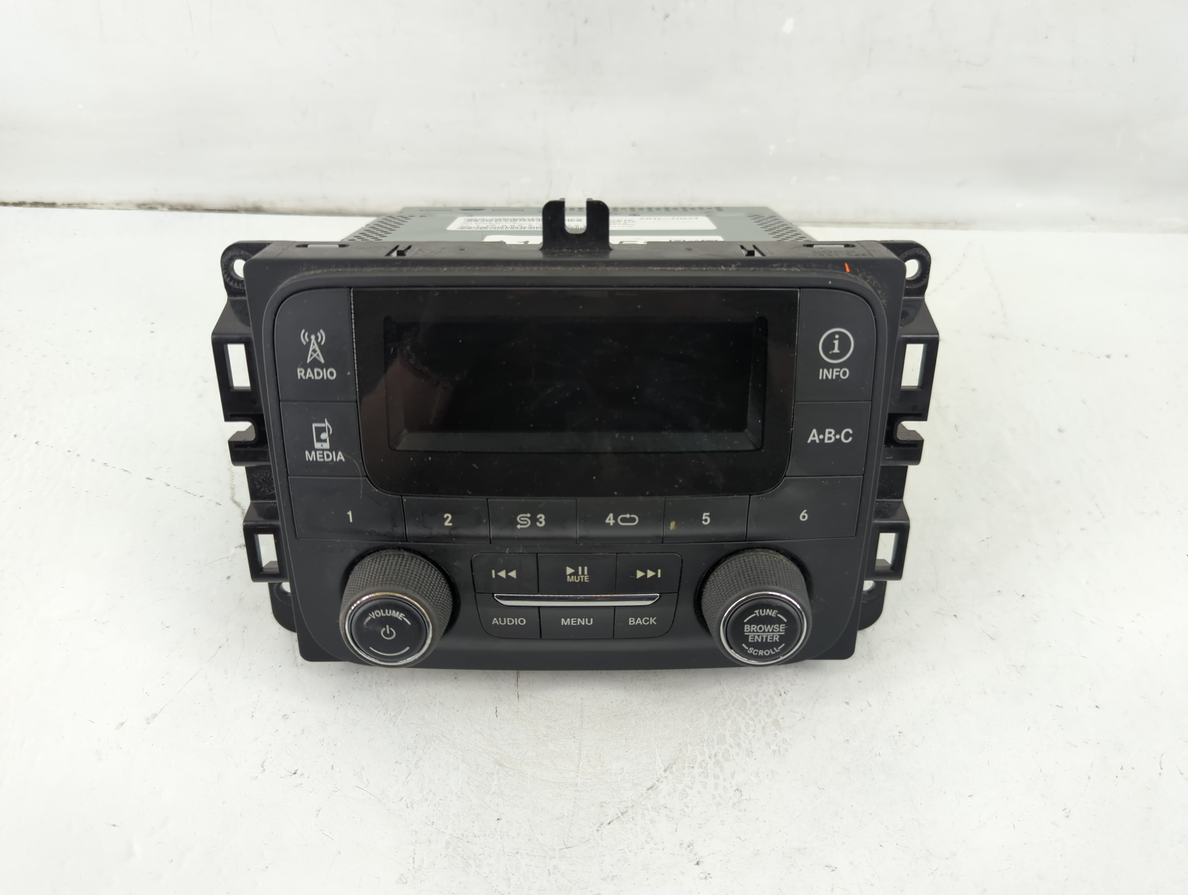 Picture of Dodge Ram 1500 Am Fm Cd Player Radio Receiver 1102453